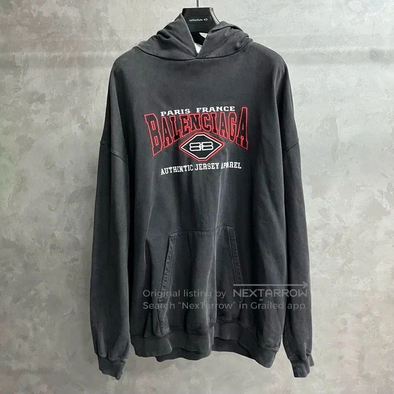 Balenciaga Balenciaga Black Letter Print Hoodie. Size US XS / EU 42 / 0 - 1 Thumbnail