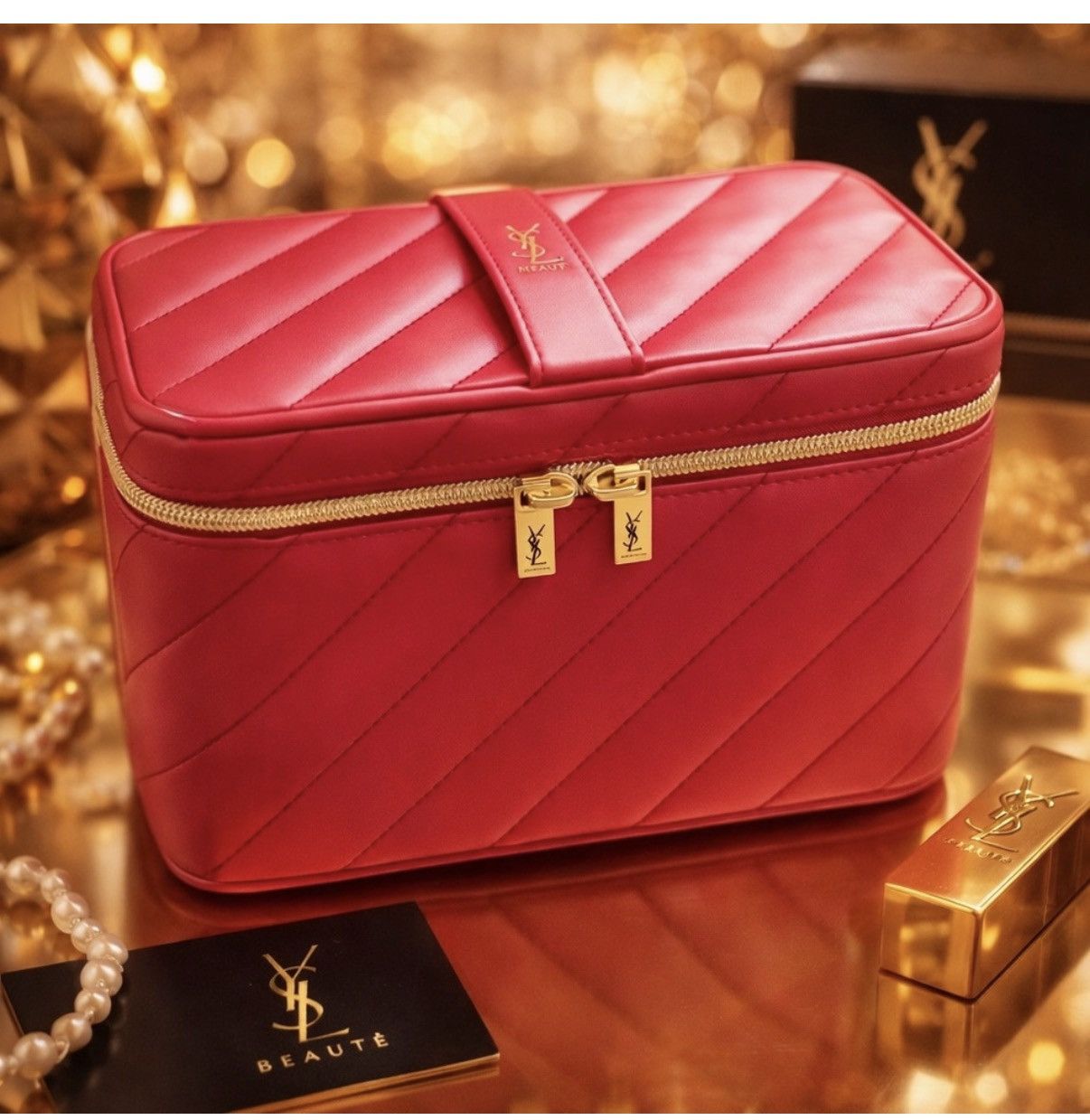 Yves Saint Laurent Yves saint laurent case Size ONE SIZE - 1 Thumbnail