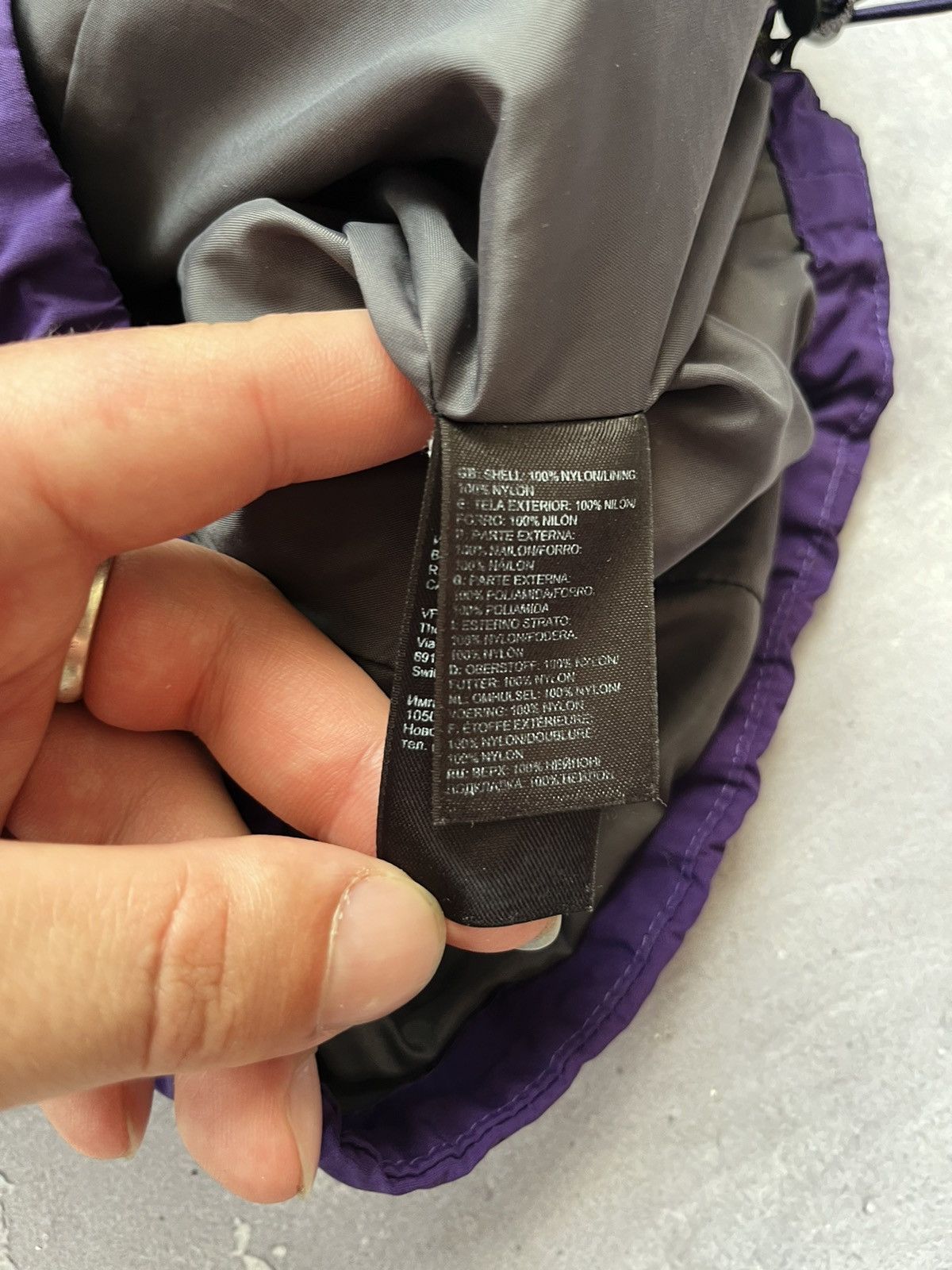 The North Face Vintage The North Face Hyvent Waterproof Jacket Y2K S Size S / US 4 / IT 40 - 12 Thumbnail