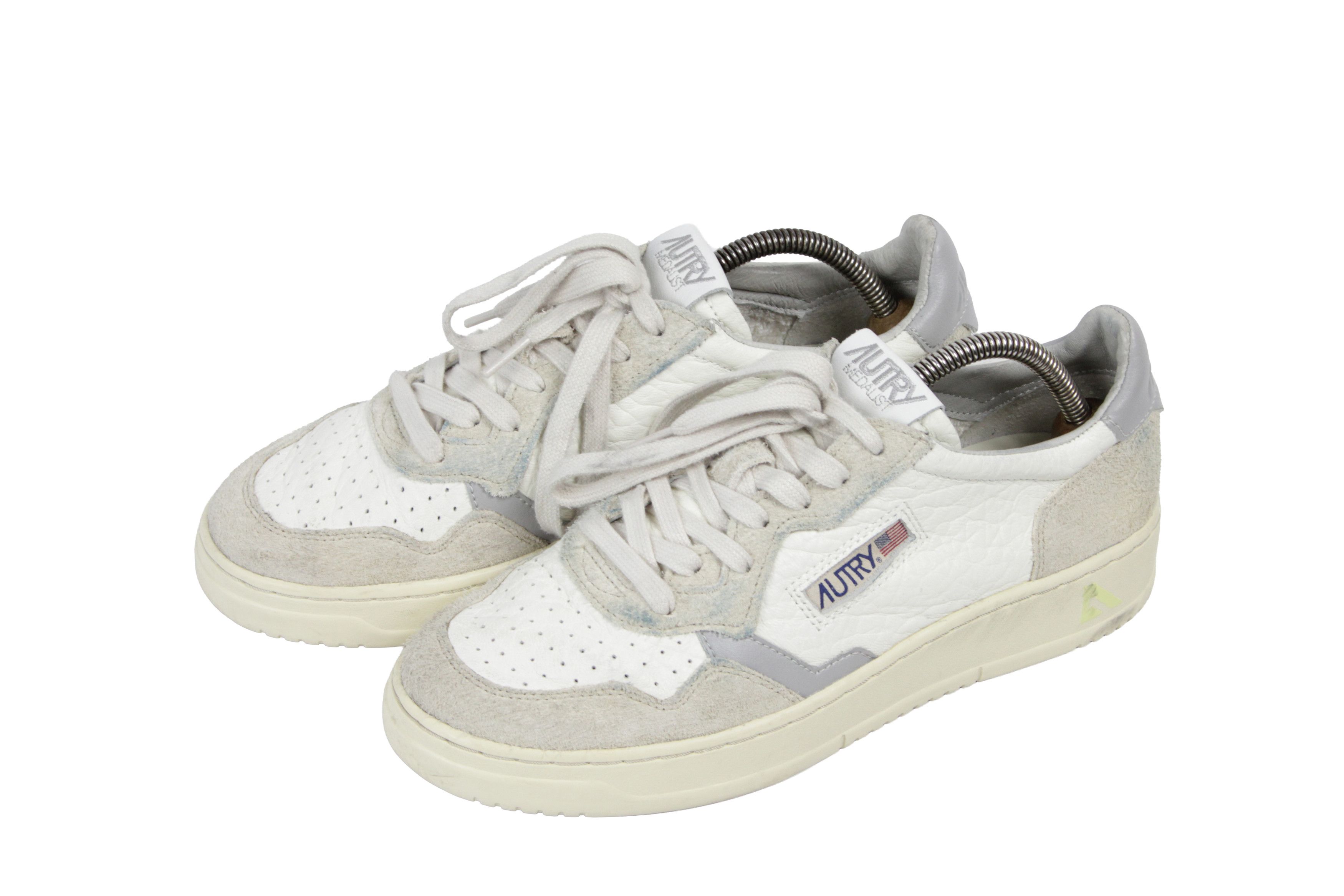 AUTRY Medalist Low "Distressed" Leather Sneakers Size US 8 / EU 41 - 3 Thumbnail