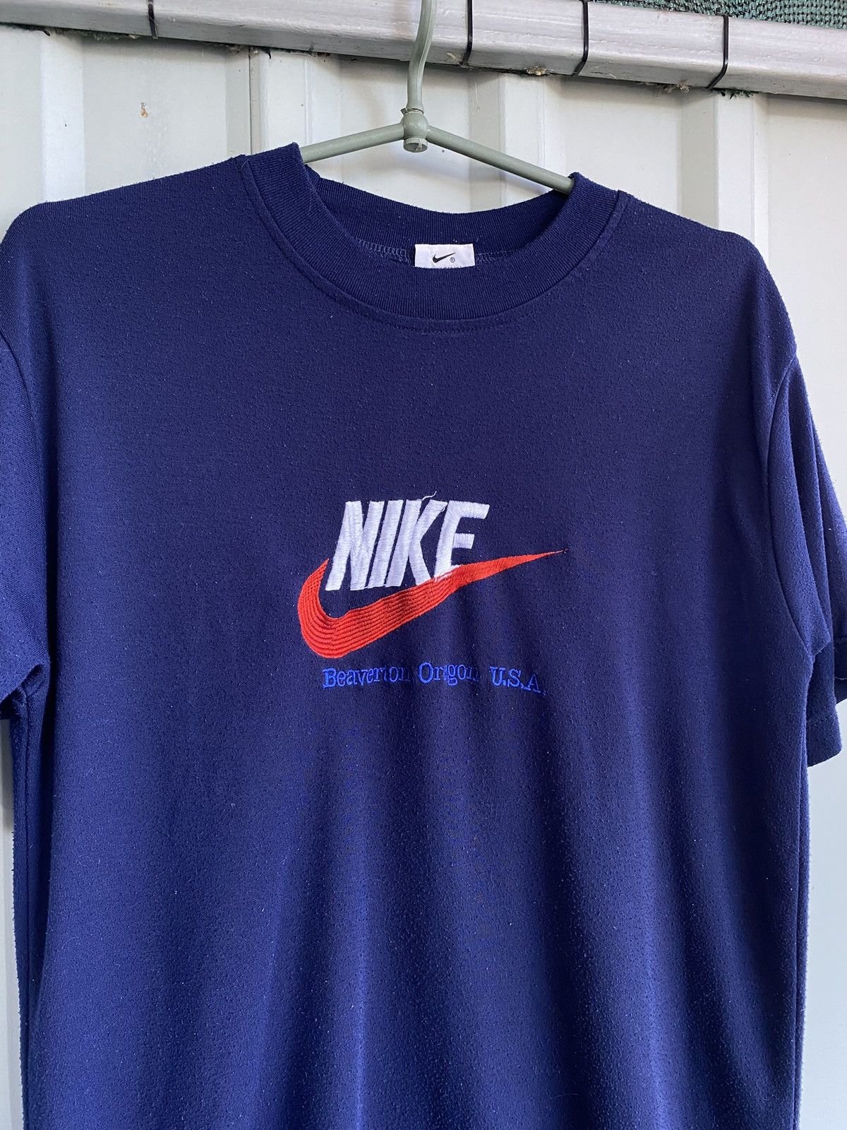 Nike × Vintage Vintage 90s Nike T Shirt Oregon Beaverton Rare Size US L / EU 52-54 / 3 - 2 Thumbnail