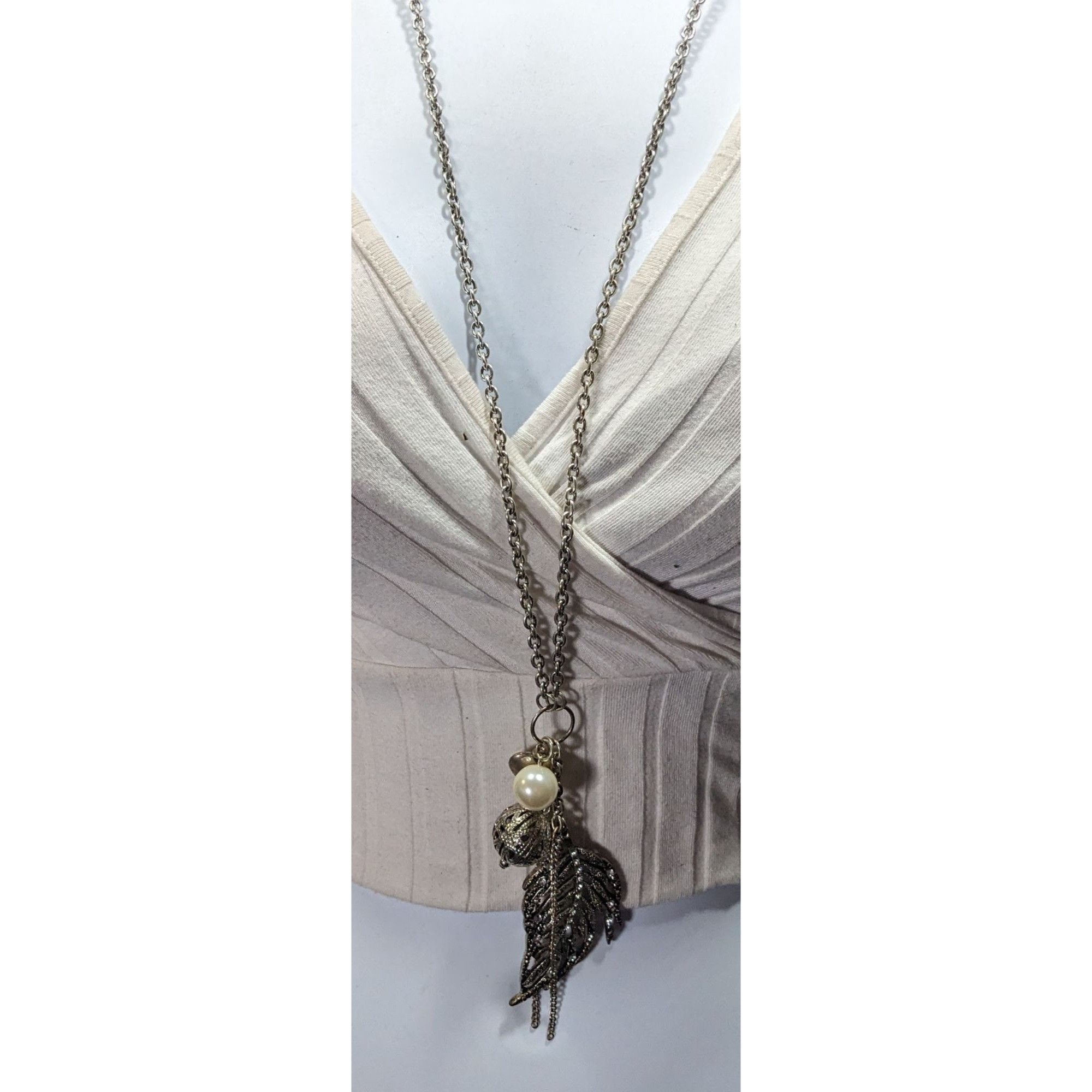 Avenue Avenue Y2K Cluster Charm Pendant Necklace Size ONE SIZE - 2 Thumbnail