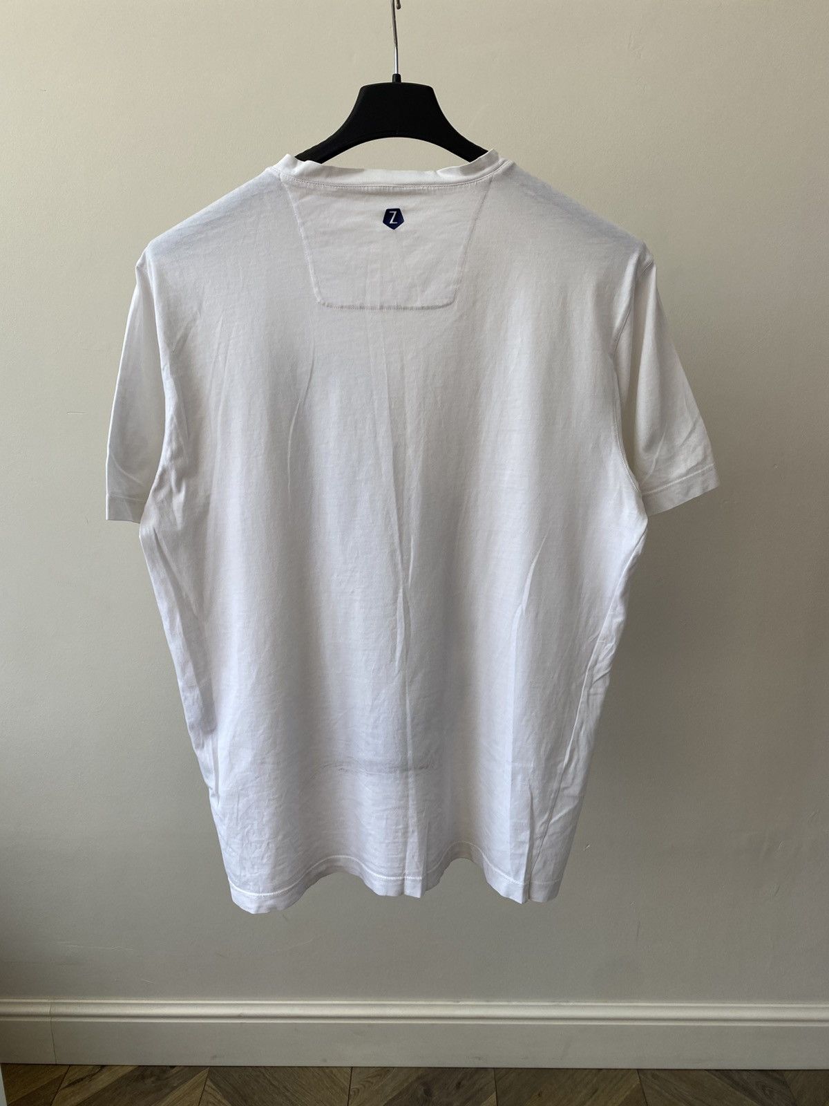 Z Zegna Vintage Z Zegna Printed V-neck T-shirt Size US M / EU 48-50 / 2 - 13 Thumbnail