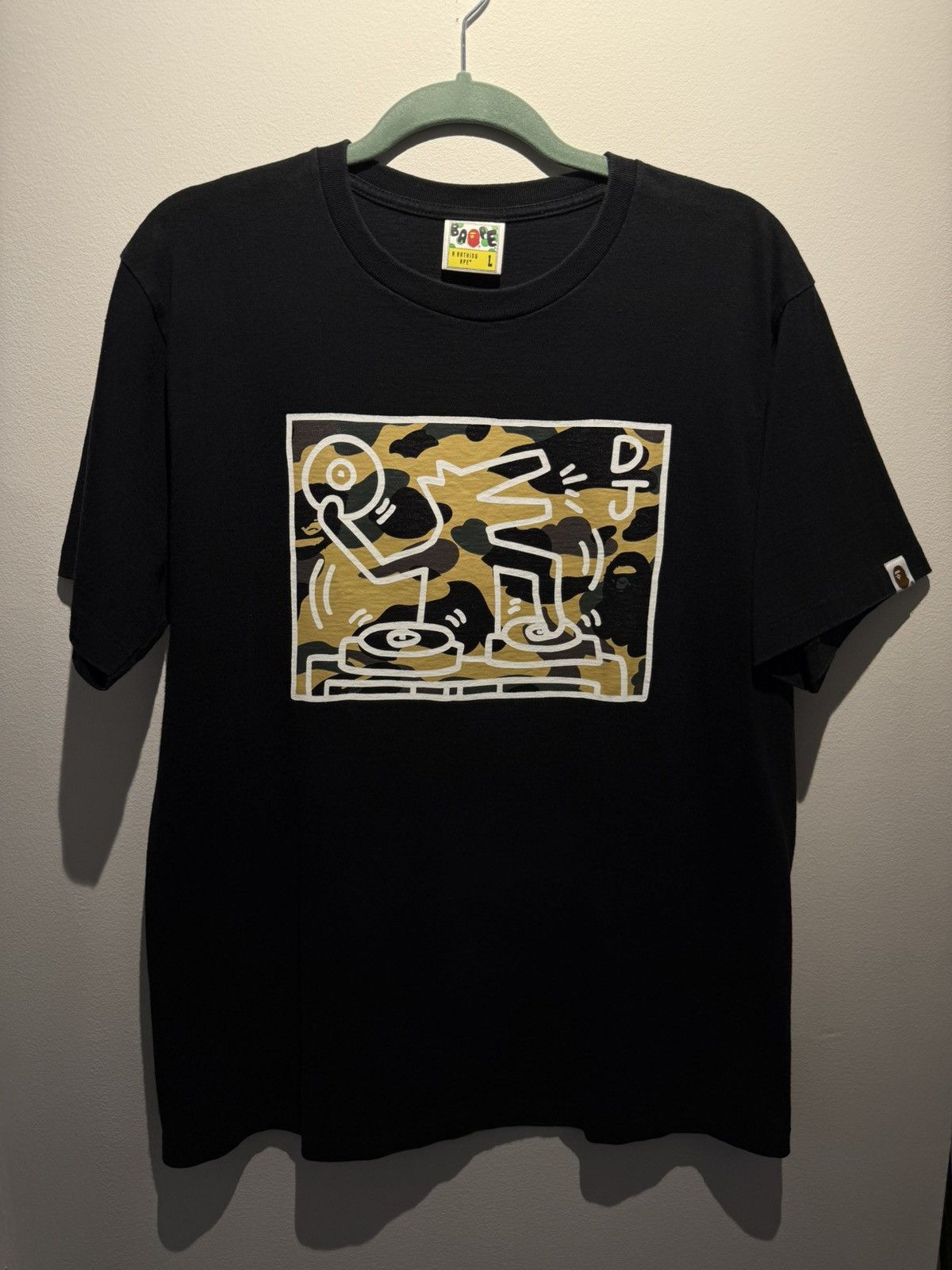 Bape x Keith Haring black DJ tee yellow camo size L