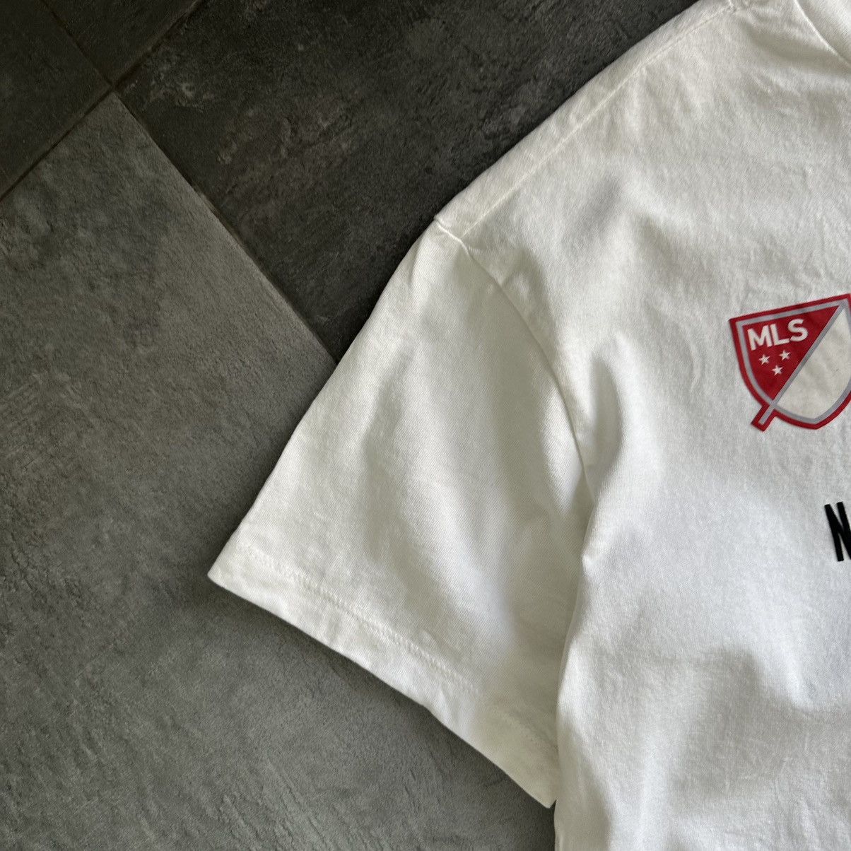 Red Bull × Vintage Vintage New York Red Bulls T-shirts Small Logo Distressed Size US XS / EU 42 / 0 - 5 Thumbnail