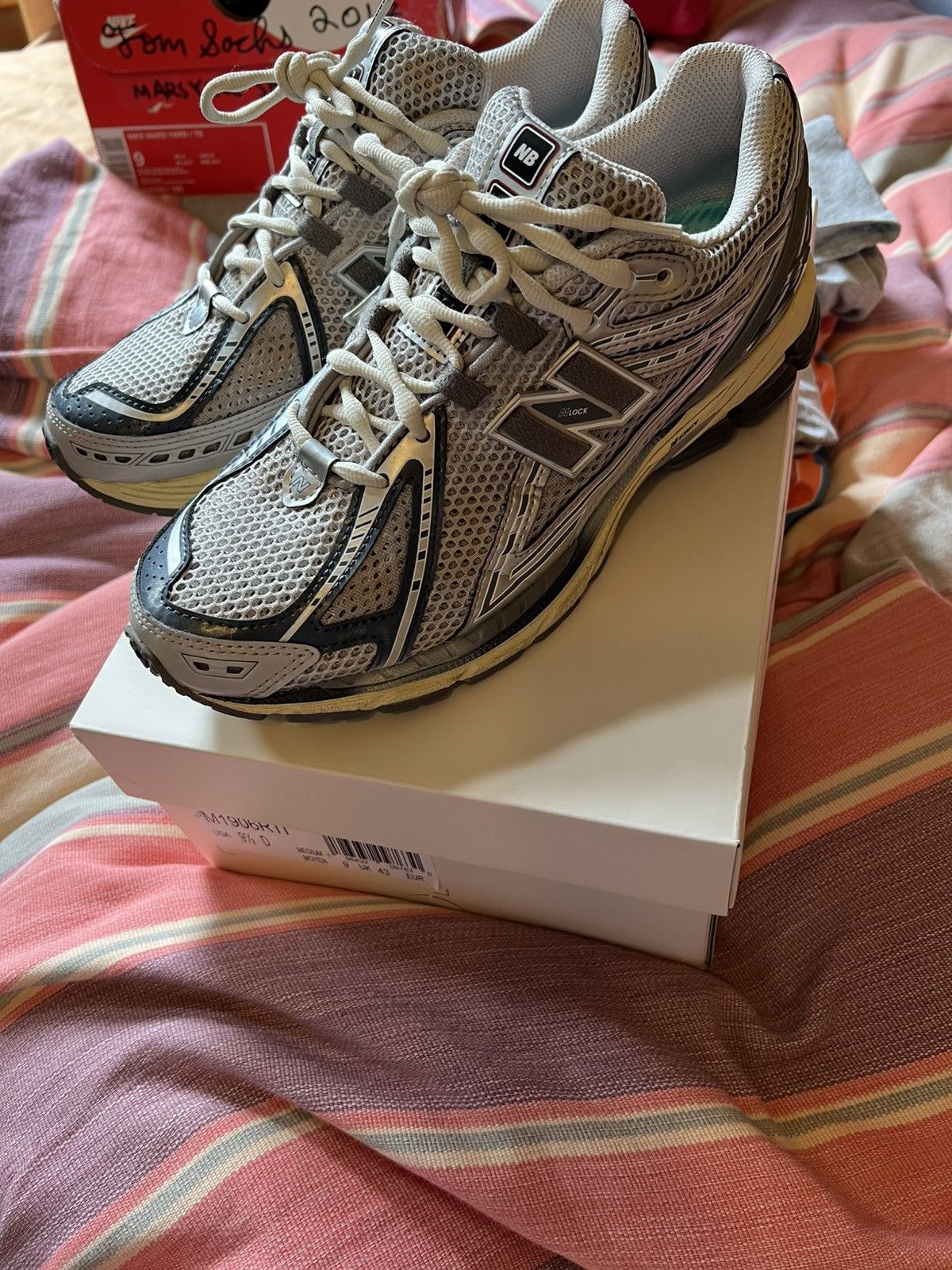 New Balance × thisisneverthat New Balance 1906R thisisneverthat "The 2022 Downtown Run" Size US 9.5 / EU 42-43 - 1 Thumbnail