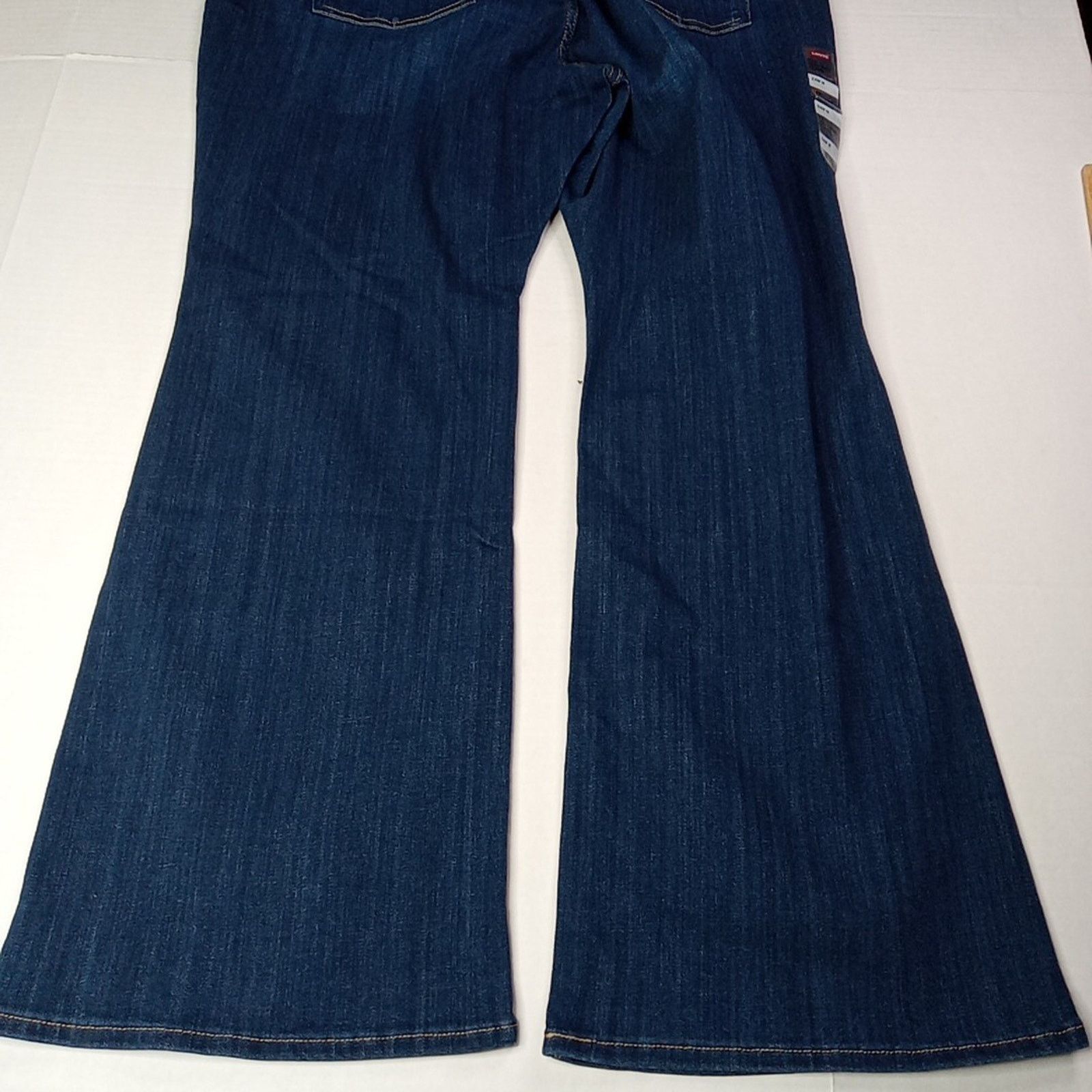 Levi's Levi's 726 High Rise Flare Jeans Women's Size 24W Blue New Size 42" / US 20 - 10 Thumbnail