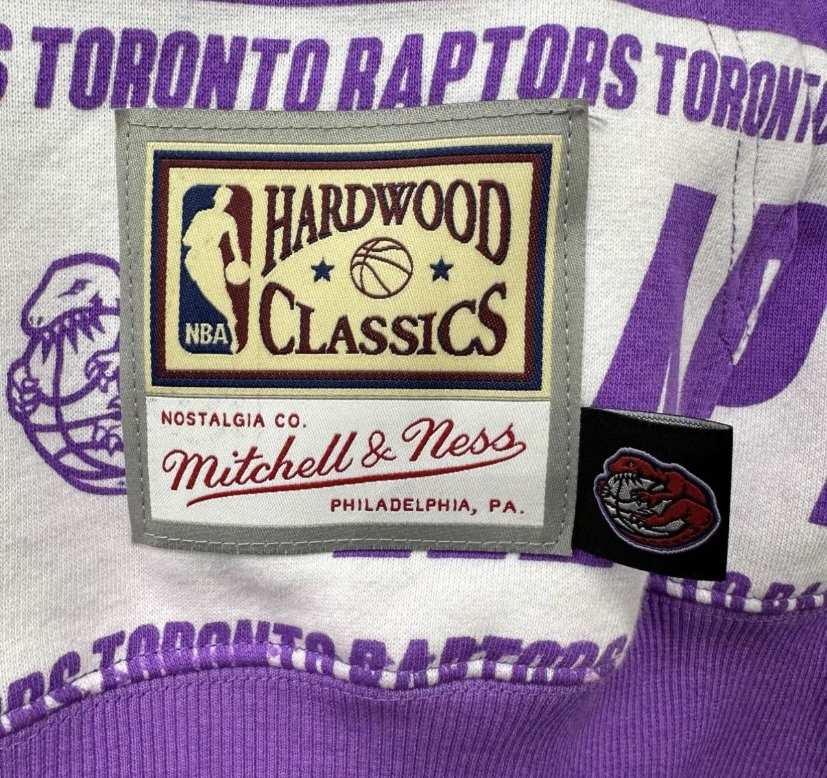 Mitchell & Ness Mitchell & Ness NBA Classic Retro Team Hoodie J32 Size US L / EU 52-54 / 3 - 4 Thumbnail