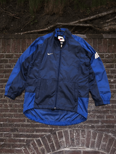 Nike Nike vintage 90s logo light jacket swoosh RETRO STREETWEAR Size US M / EU 48-50 / 2 - 1 Thumbnail