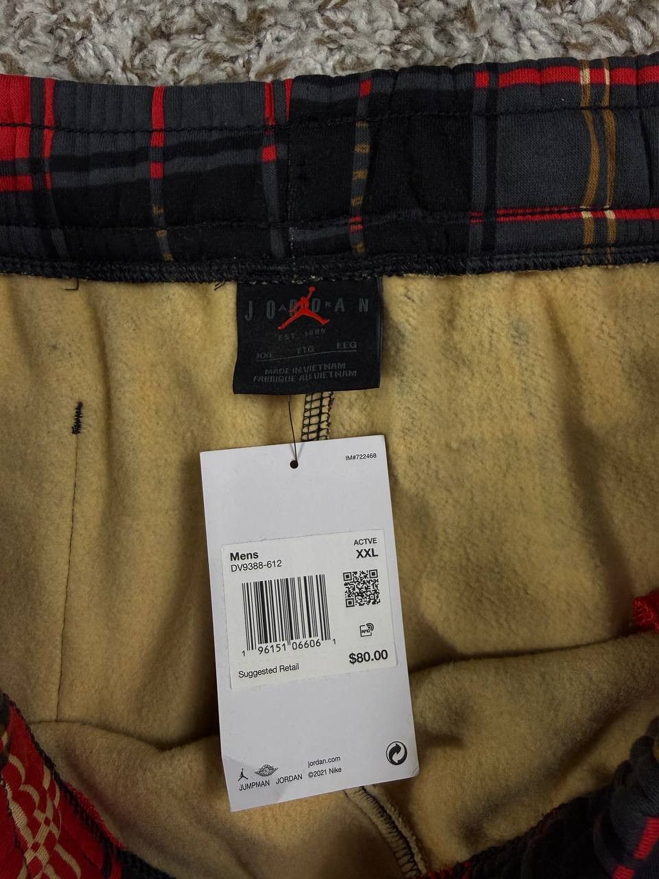 Nike Jordan Essential Festive Plaid Fleece Sweatpants DV9388-612 Size US 38 / EU 54 - 7 Thumbnail
