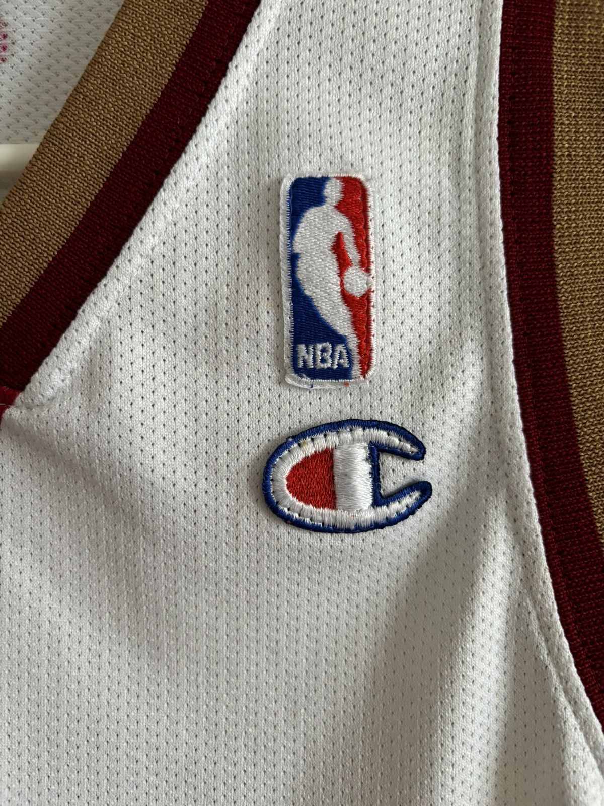 Champion × NBA × Vintage 2006 Cleveland Cavaliers Lebron James Home Jersey #23 Size US S / EU 44-46 / 1 - 6 Thumbnail
