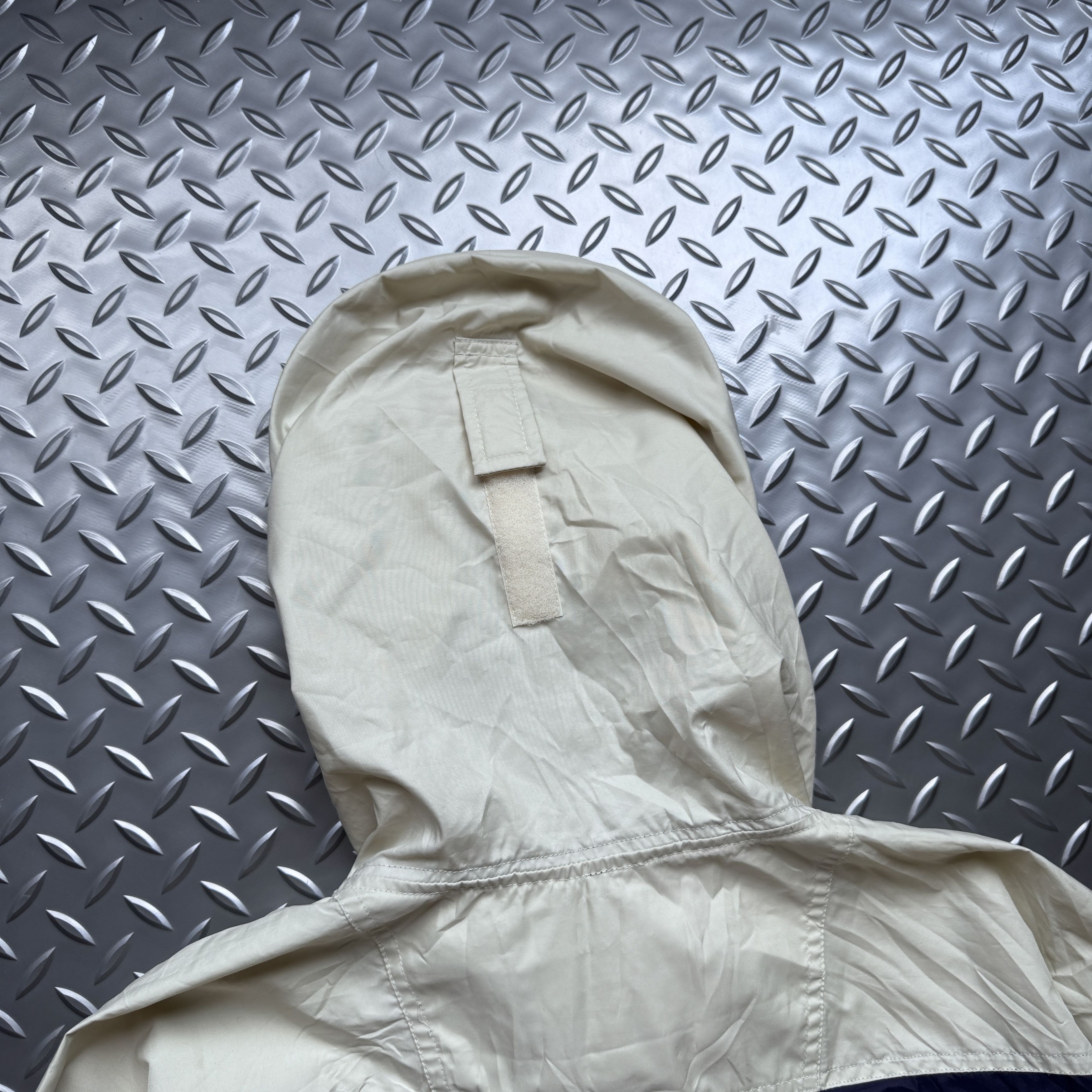 Fjallraven Vintage Fjällräven Packable Hooded Windbreaker Jacket Size US M / EU 48-50 / 2 - 10 Thumbnail
