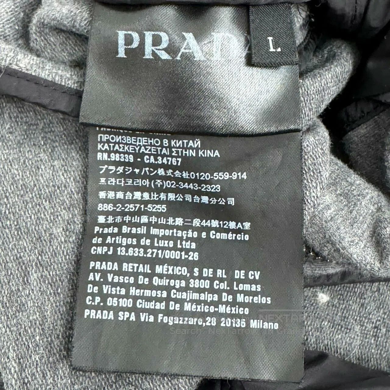 Prada Red Prada Zip Hoodie with Logo. Size US L / EU 52-54 / 3 - 5 Thumbnail