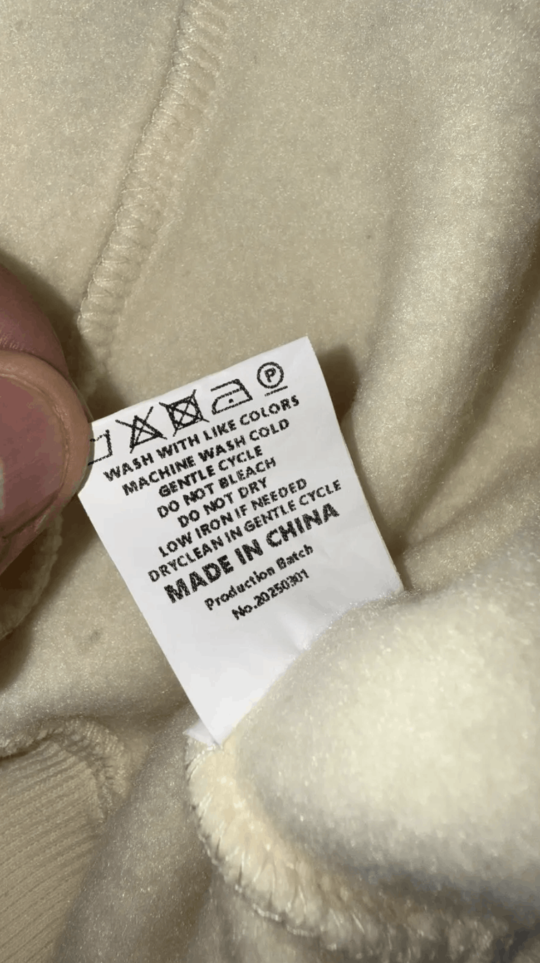 Other We Are Righteous Risen King Zip (Cream) Size US S / EU 44-46 / 1 - 2 Thumbnail