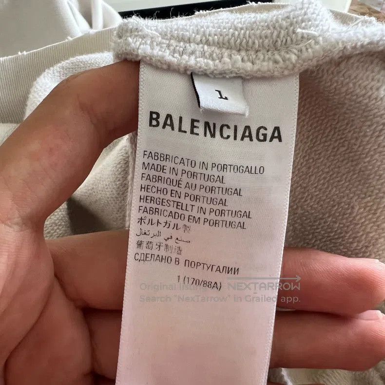 Balenciaga Balenciaga Apple Hoodie Beige Size US S / EU 44-46 / 1 - 4 Thumbnail