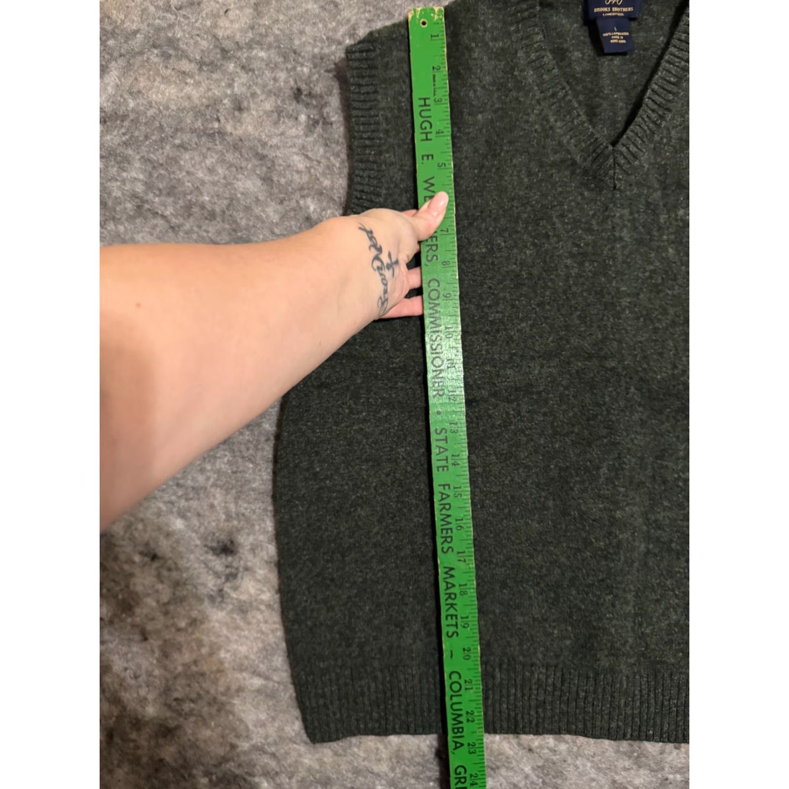 Brooks Brothers Brooks Brothers Sweater Vest Men's Merino Wool Sleeveless Knit V-Neck Green L Regular Size US L / EU 52-54 / 3 - 6 Thumbnail