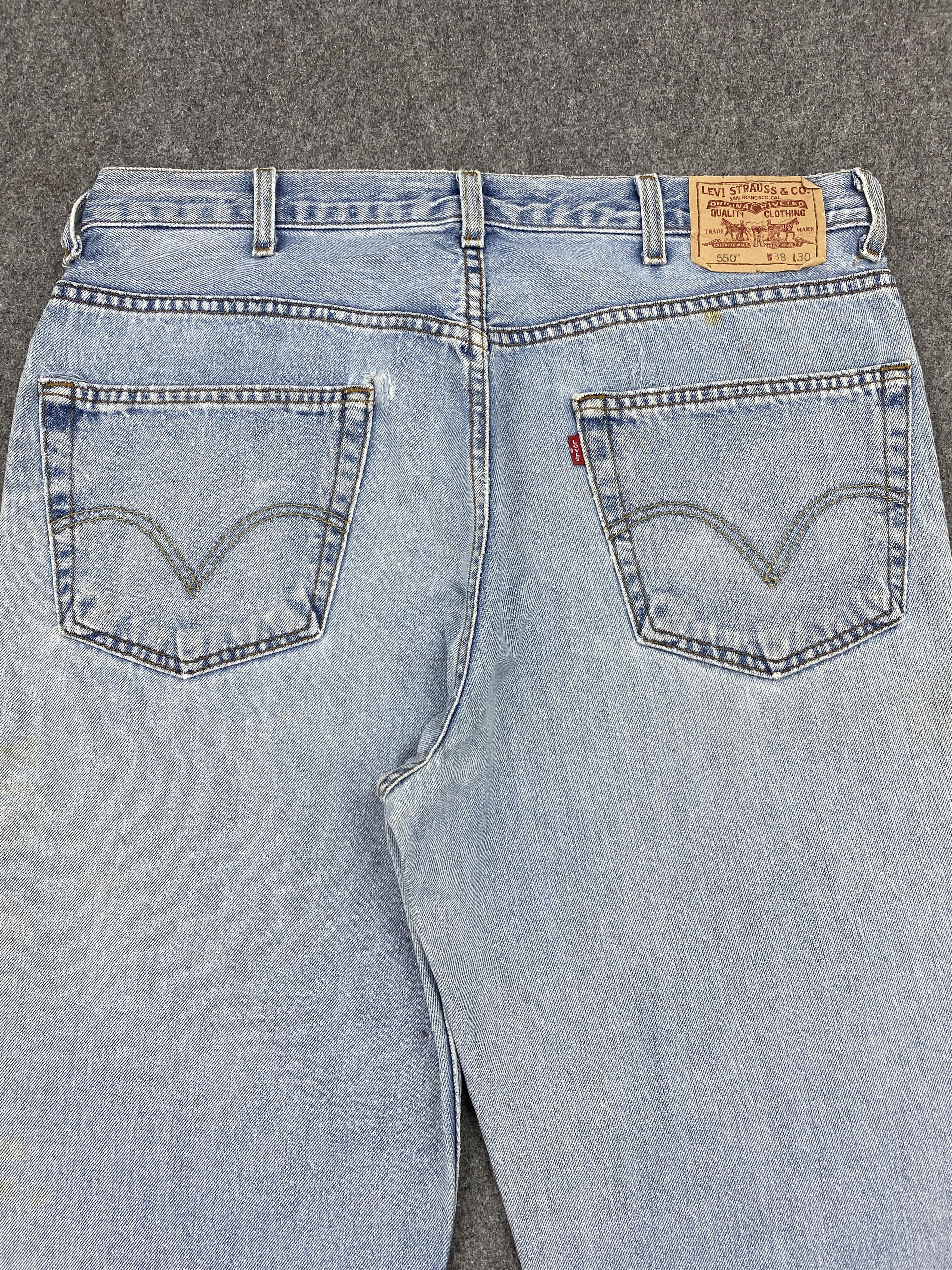 Levi's × Vintage Light Washed Vintage Levis 550 Distressed Jeans Size US 35 - 4 Thumbnail