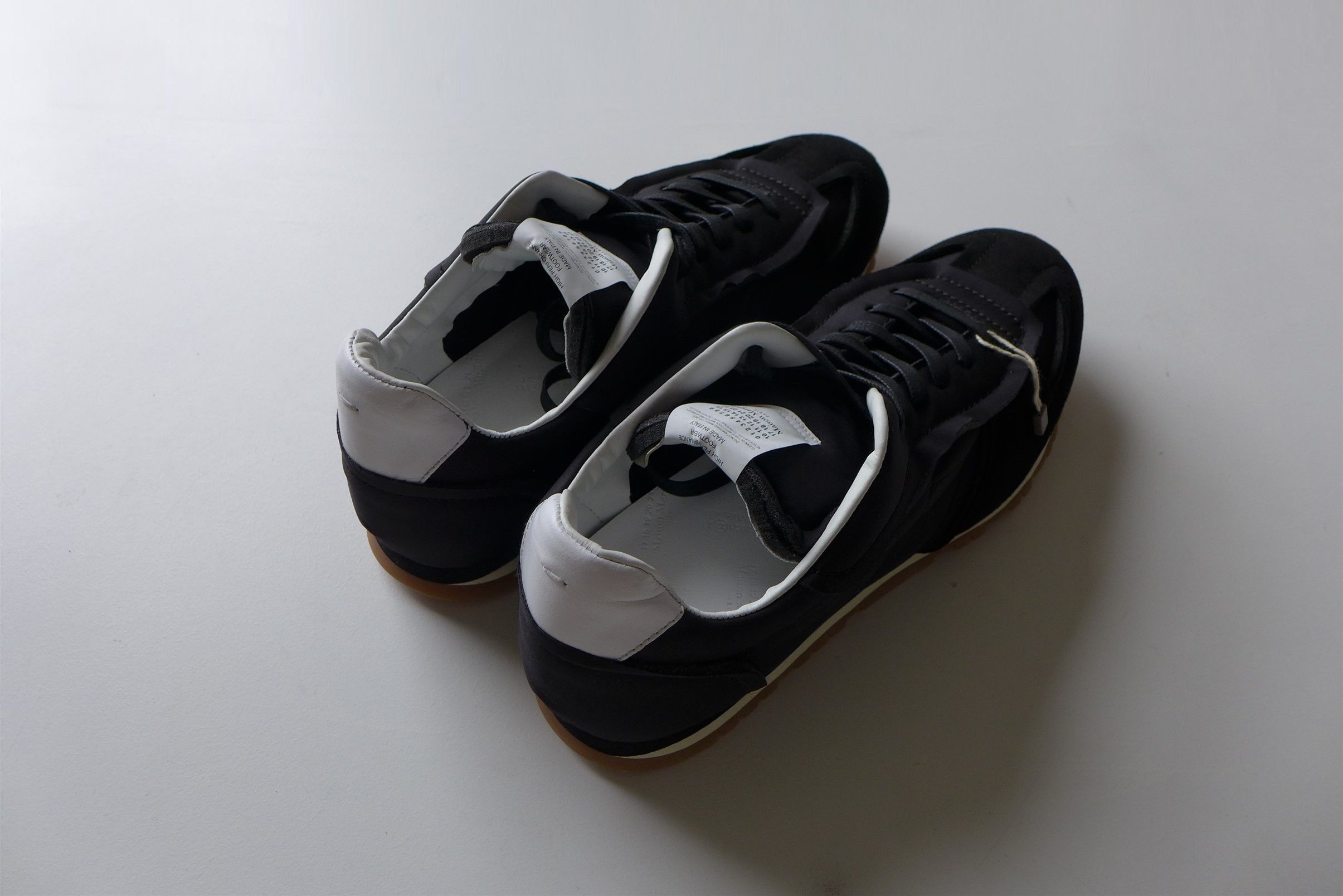 Maison Margiela Margiela Black Runner Sneakers Size US 11 / EU 44 - 10 Thumbnail