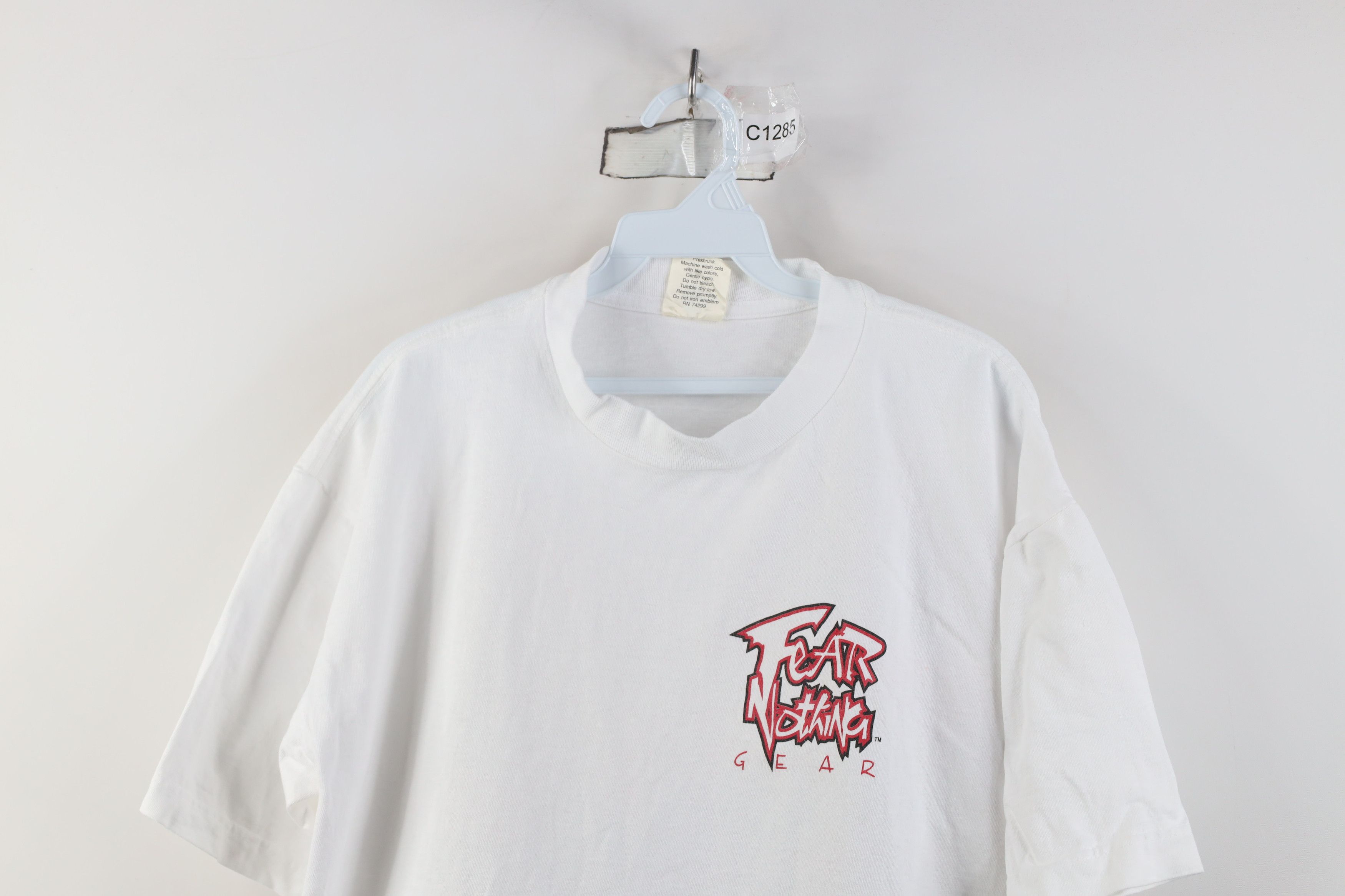 Vintage Vintage 90s Fear Nothing Volleyball T-Shirt White Cotton Size US XL / EU 56 / 4 - 2 Thumbnail