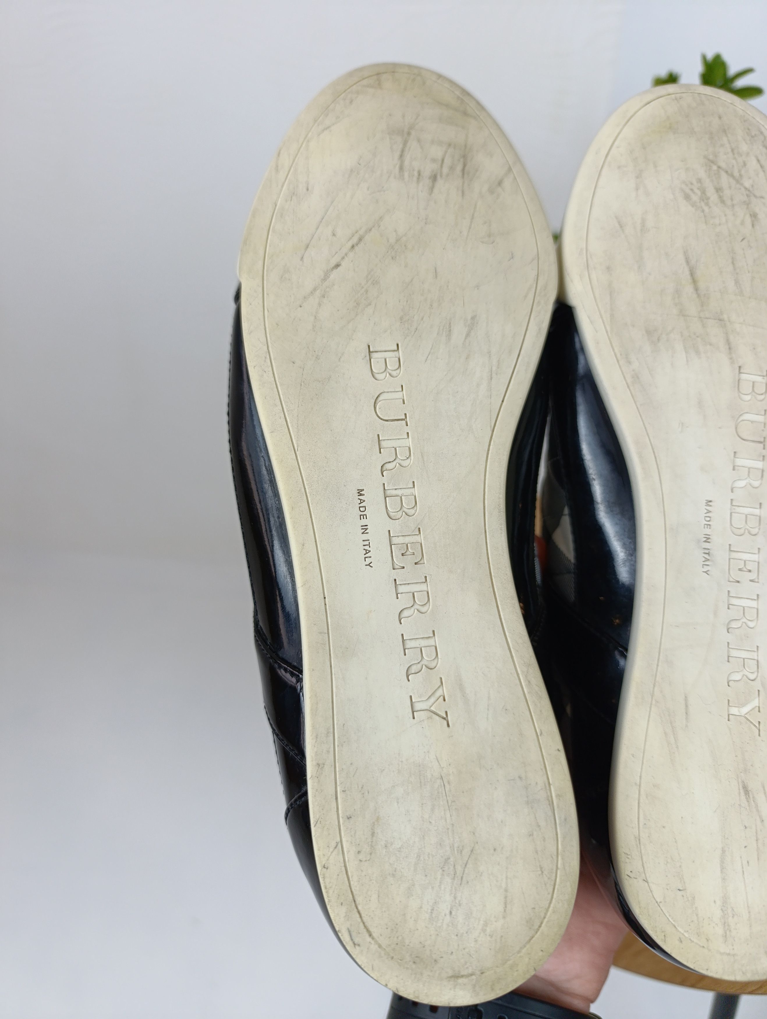 Burberry AUTHENTIC BURBERRY NOVA CHECK LACE UP SNEAKERS Size US 6 / IT 36 - 12 Thumbnail