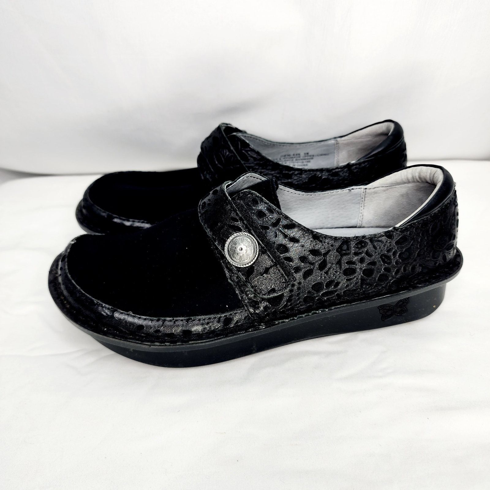 Other Alegria Black Leather Floral Embossed And Neoprene Shoes Size US 9 / IT 39 - 8 Thumbnail