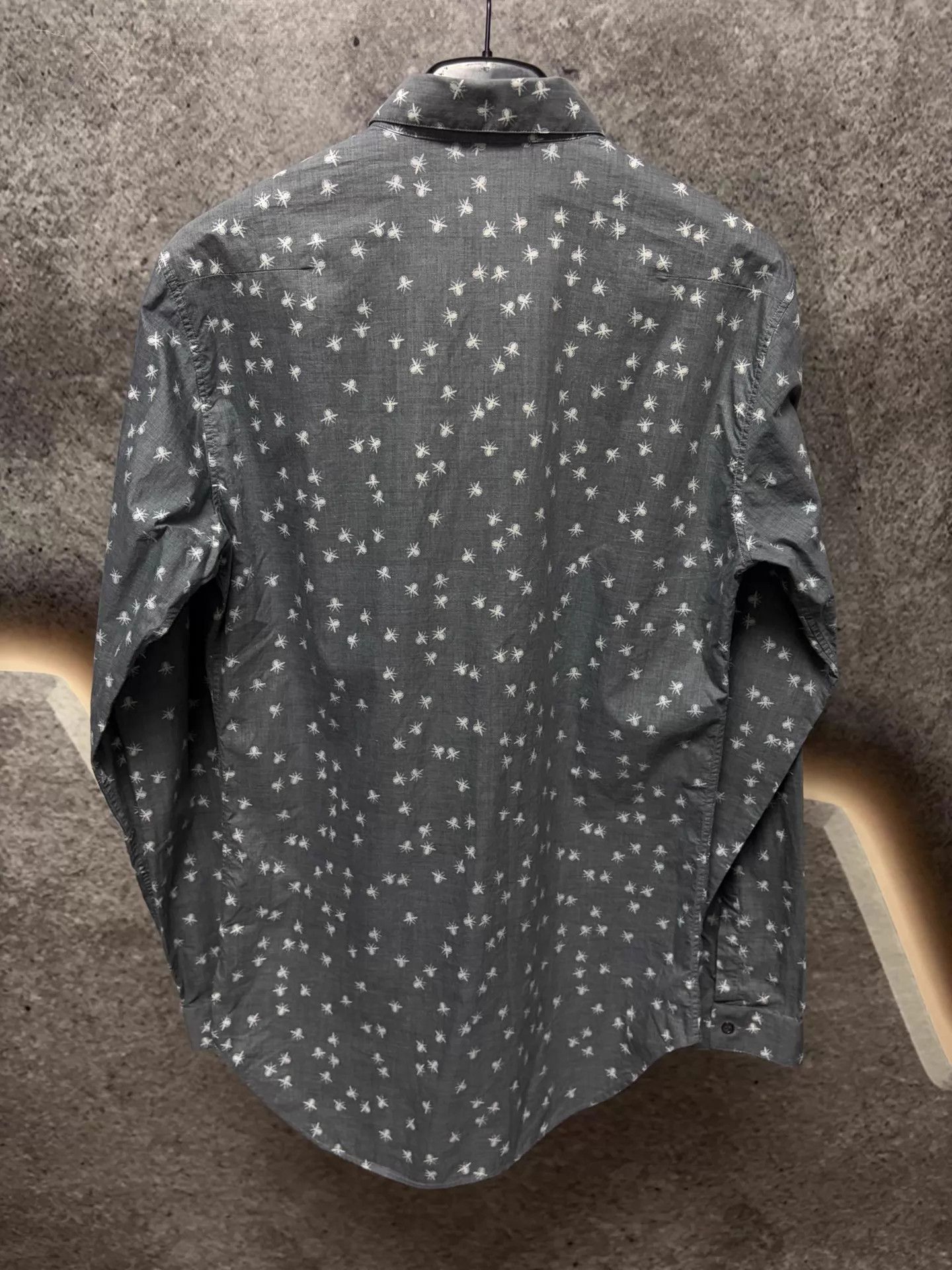 Dior Dior Men's Black & Gray Bee Print Shirt Size US M / EU 48-50 / 2 - 2 Thumbnail