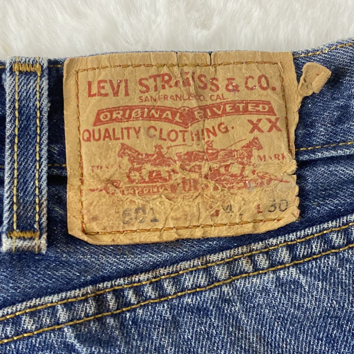 Levi's Vintage Levi's 501 Thrashed Distressed Painter Denim Jeans Size US 34 / EU 50 - 8 Thumbnail