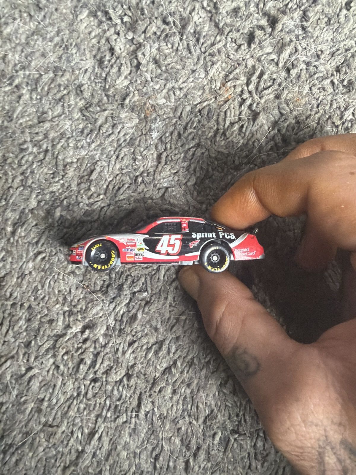 NASCAR Hot Wheels 45 Sprint Car Die-Cast Size ONE SIZE - 3 Thumbnail