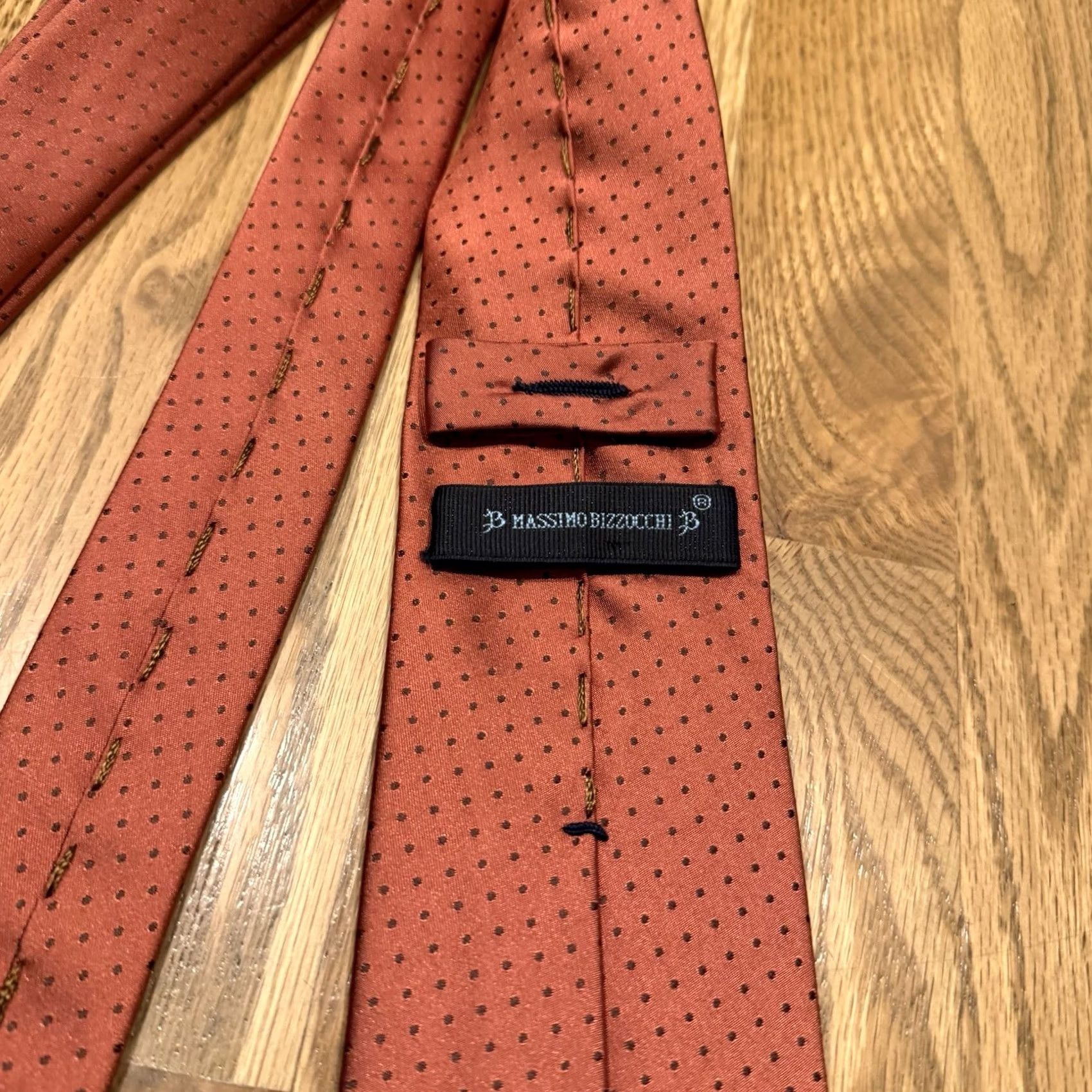 Vintage VINTAGE Massimo Bizzocchi Tie Men’s Orange Polka Dot 100% Silk Designer Made in Italy Size ONE SIZE - 2 Thumbnail