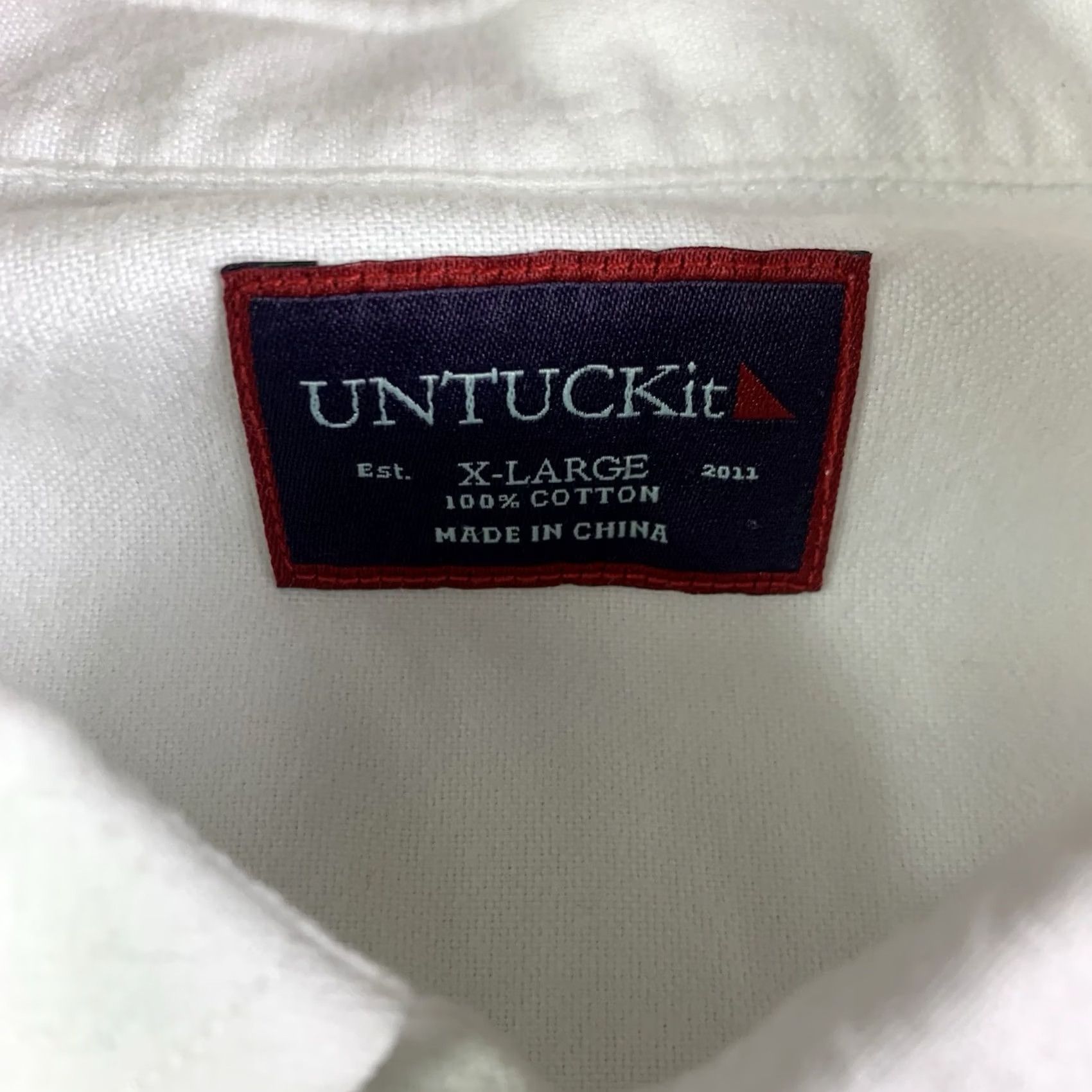 UNTUCKit UNTUCKit Button-Down Shirt Mens XL White Oxford Cotton Long Sleeve Button-Up Classic No N/A Size US XL / EU 56 / 4 - 3 Thumbnail