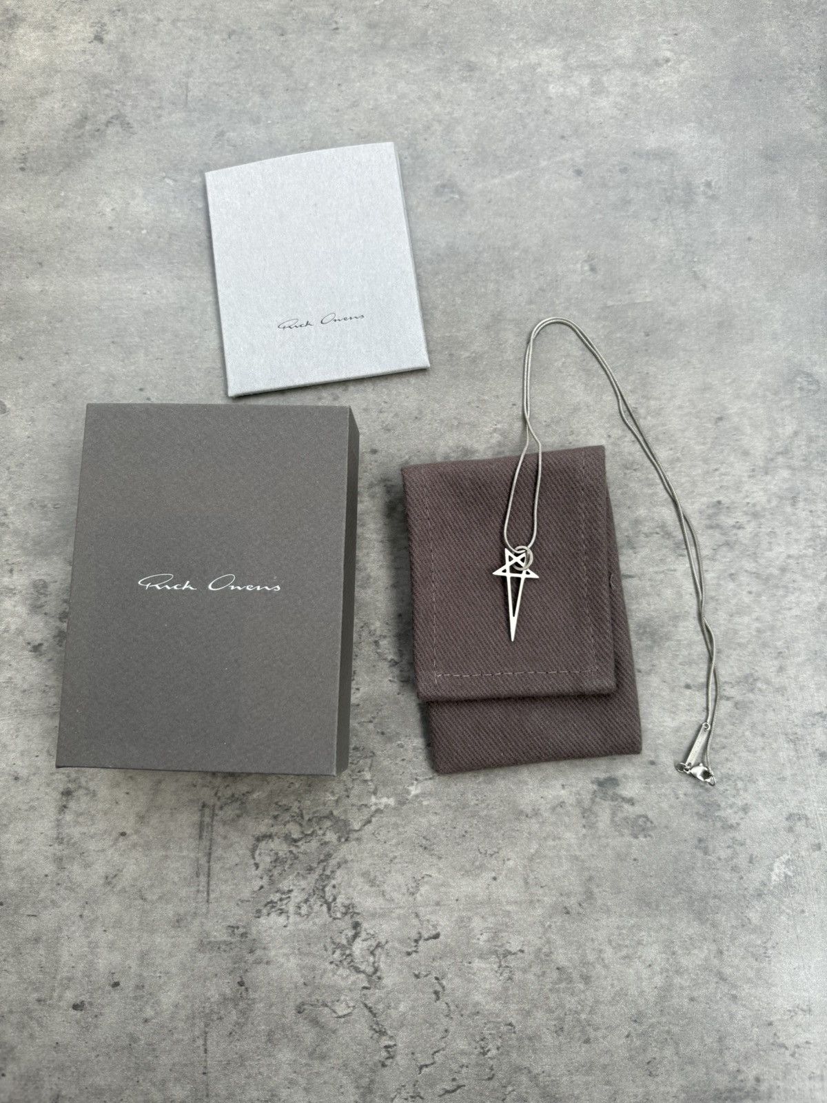 Rick Owens RICK OWENS Silver Pentagram Keychain | Grailed