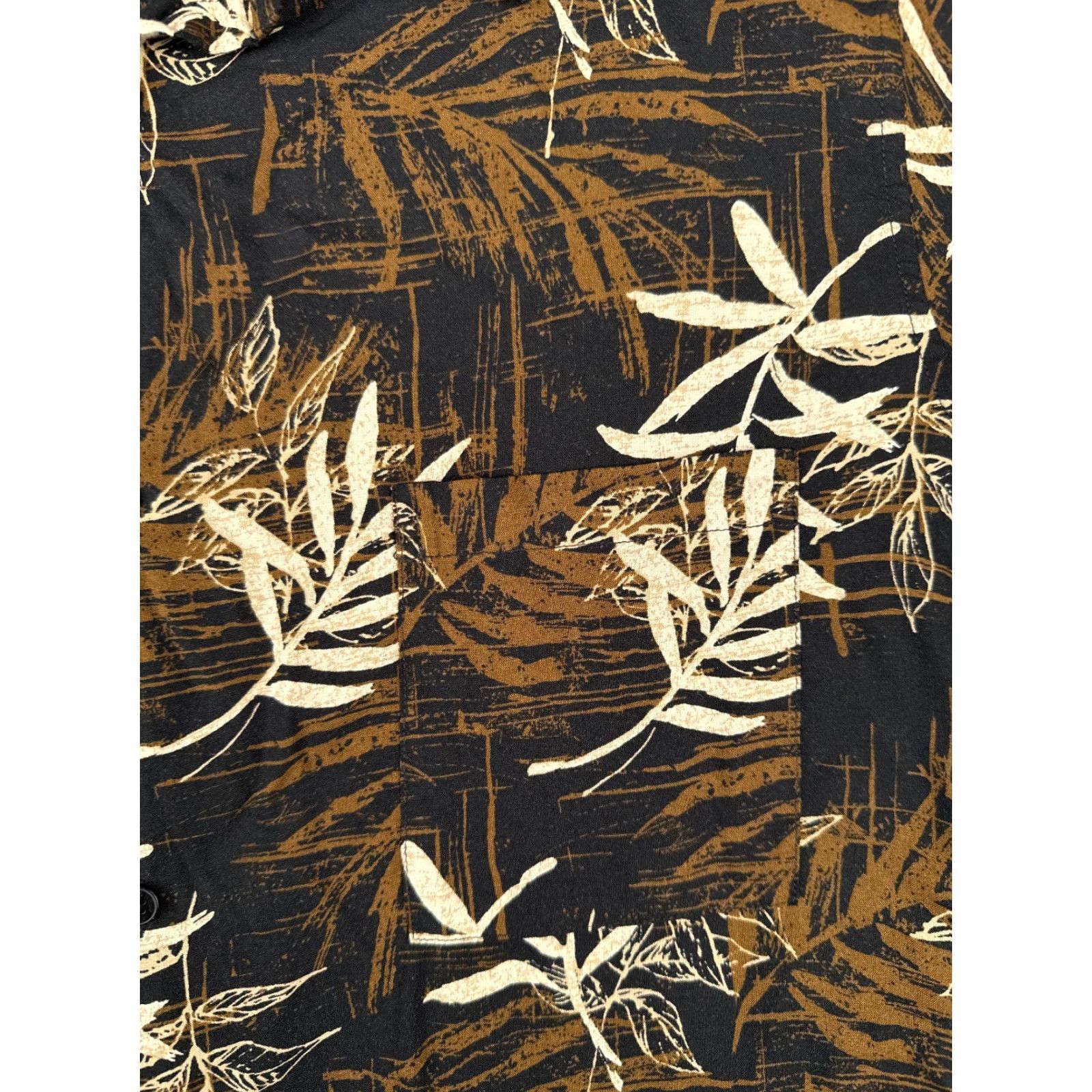 Vintage VINTAGE Axcess Shirt Mens XL Black Floral Leaf Hawaiian Button-Up Rayon Size US XL / EU 56 / 4 - 6 Thumbnail