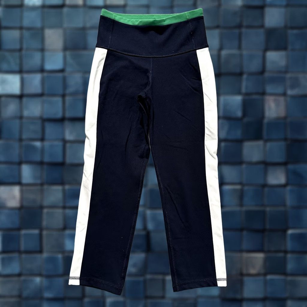 Old Navy Old Navy Active Go Dry Leggings Womens S Blue Green White Stretch Yoga Capri Size 28" / US 6 / IT 42 - 1 Thumbnail