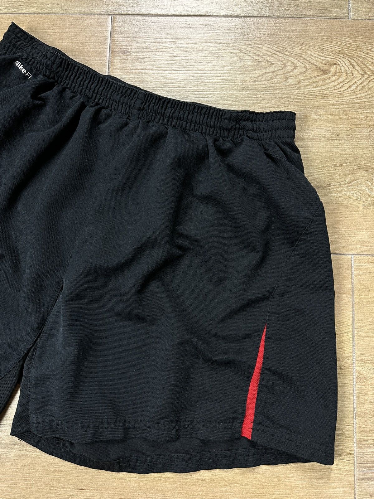 Nike × Vintage Vintage Y2K Nike Shorts Size US 36 / EU 52 - 2 Thumbnail