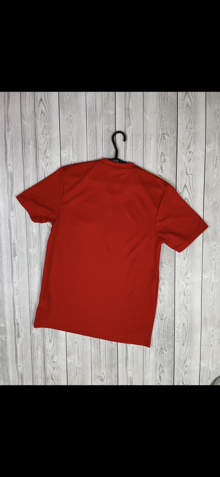 Adidas Vintage adidas Spain soccer jersey size S Size US S / EU 44-46 / 1 - 6 Thumbnail