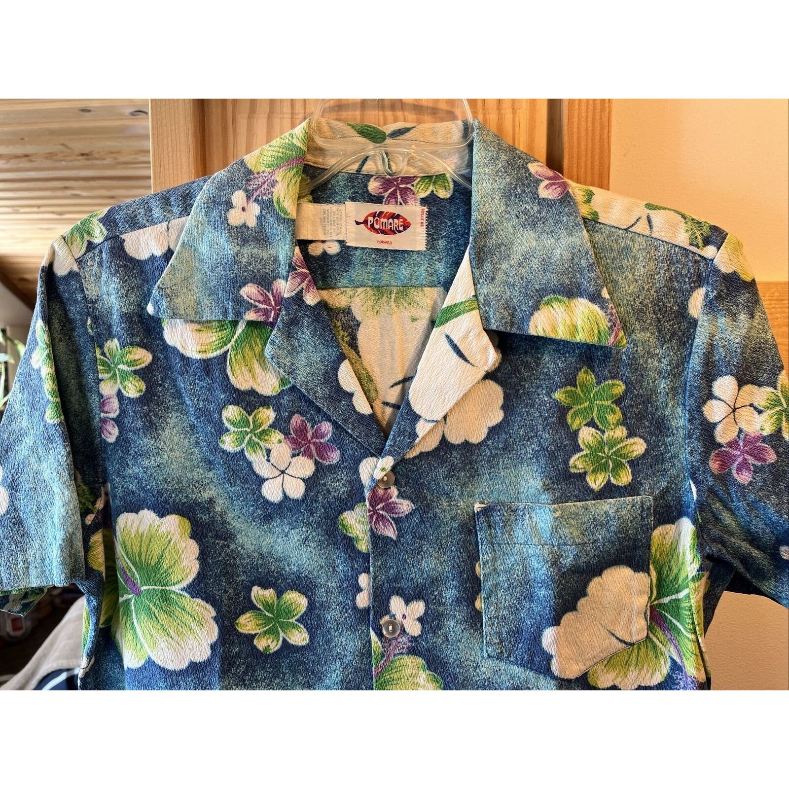 Other Pomare VTG Men’s Small Blue Floral Polyester Hawaiian Shirt Size US S / EU 44-46 / 1 - 5 Thumbnail
