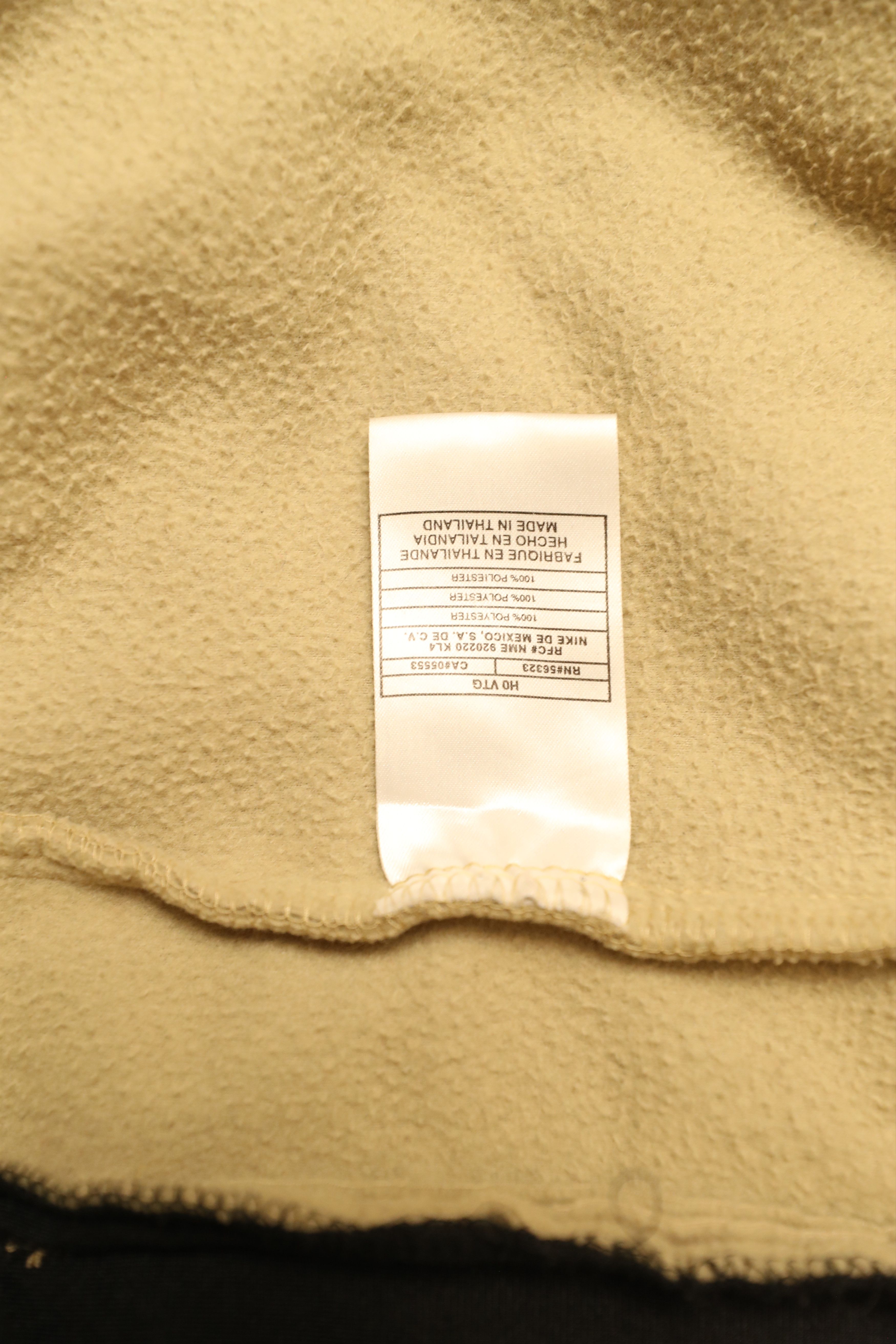 Nike ACG Vintage Nike ACG Storm Fit ThermaLayer Snowboard Jacket (L) Size US L / EU 52-54 / 3 - 24 Thumbnail