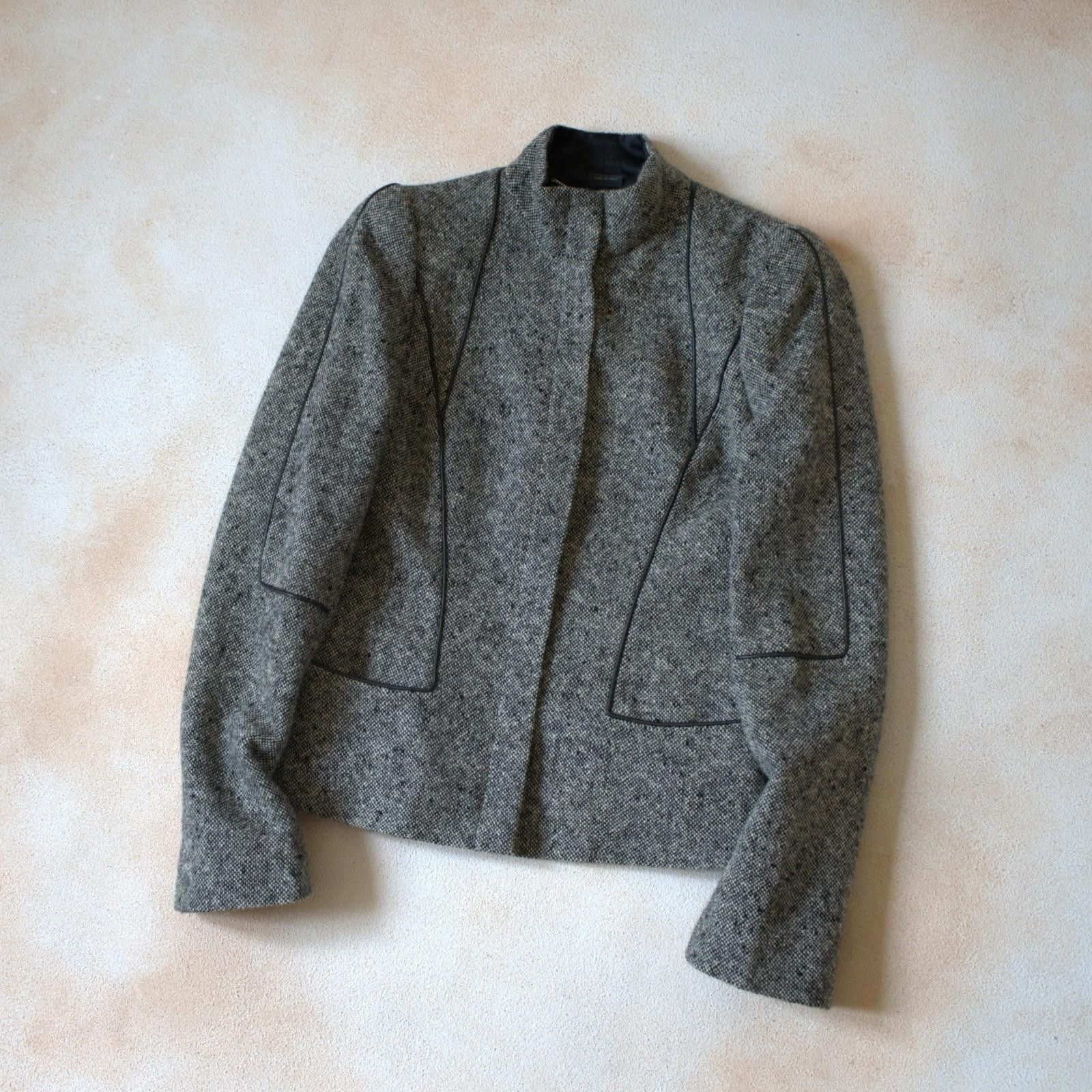 Alexander McQueen F/W 2004 Alexander McQueen Tweed Wool /W Leather Trim Jacket Size S / US 4 / IT 40 - 1 Thumbnail