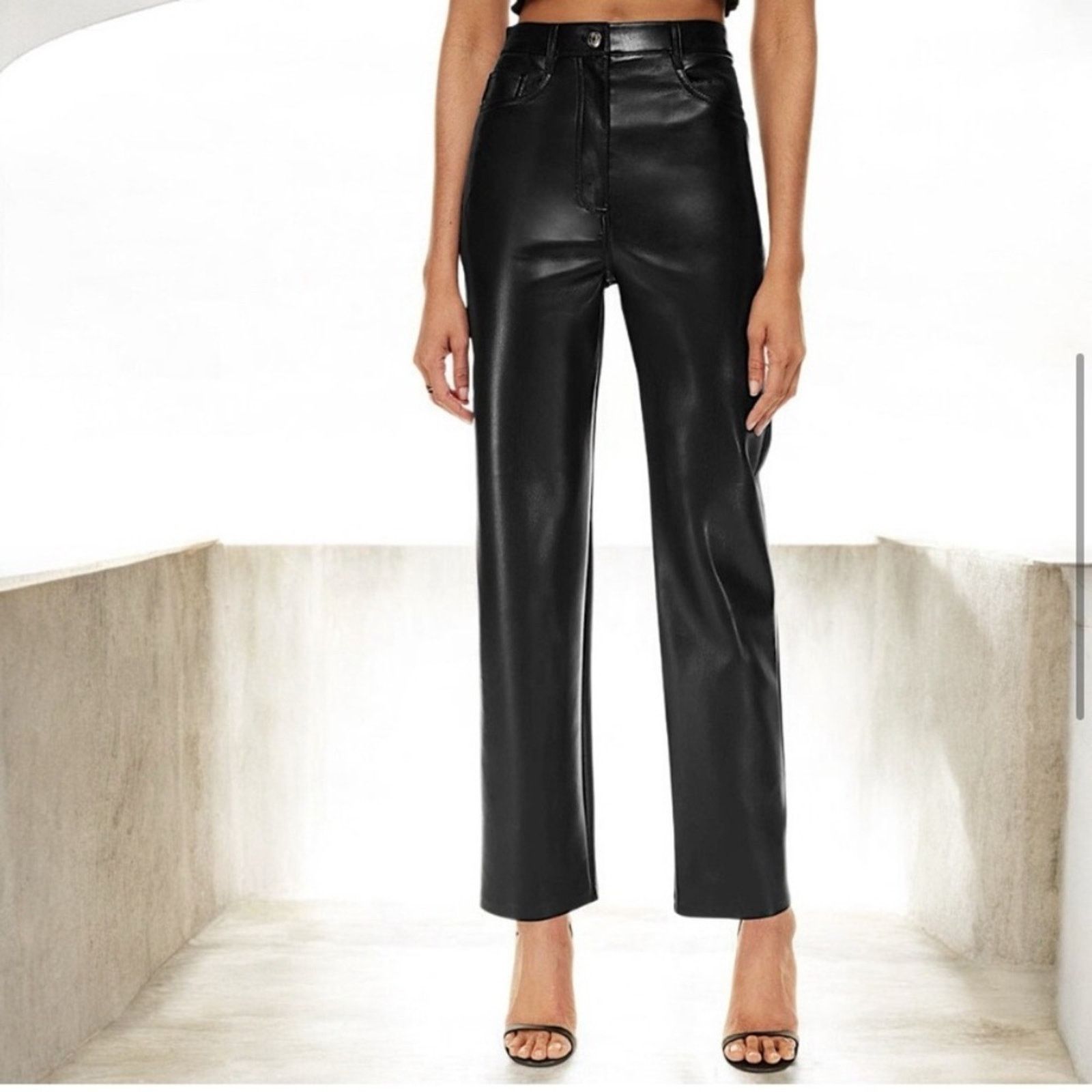 Aritzia Aritzia Wilfred $148 Faux Leather Melina Pant sz 4 EUC Size 27" / US 4 / IT 40 - 3 Thumbnail