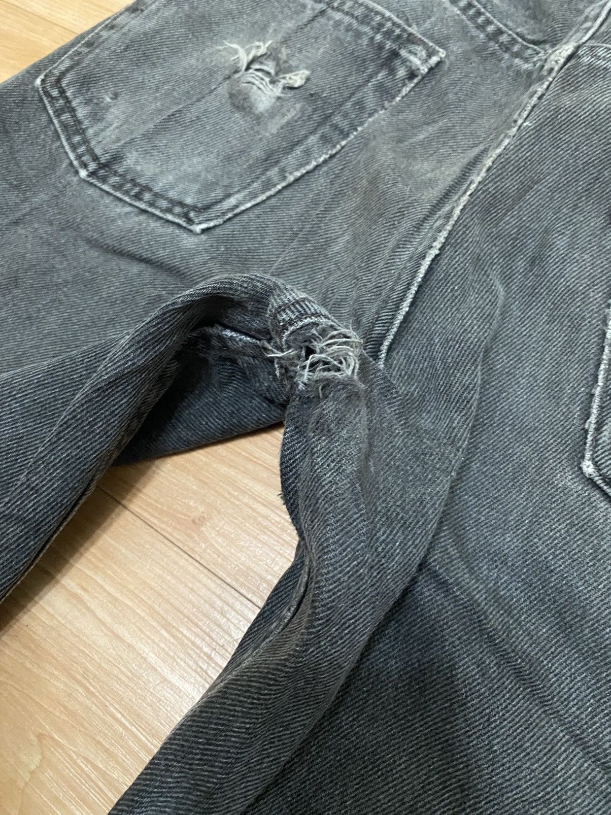 Levi's Vintage levis 517 black bootcut style distressed denim Size US 30 / EU 46 - 10 Thumbnail
