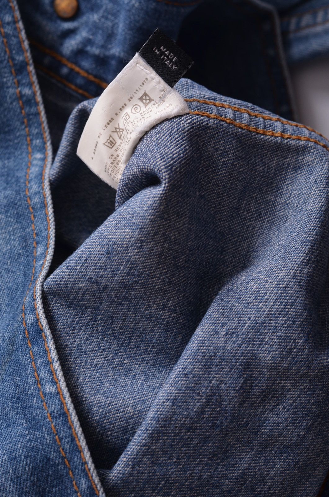 Dolce & Gabbana Vintage Dolce & Gabbana Denim Jacket fits L Size US L / EU 52-54 / 3 - 6 Thumbnail