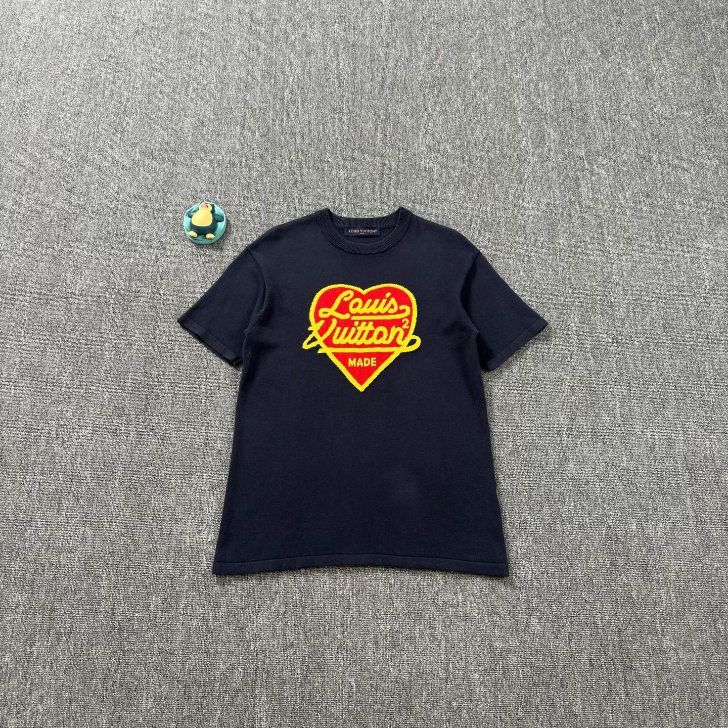 Nigo LV Nigo Collaboration Heart T-shirt Size US L / EU 52-54 / 3 - 1 Thumbnail