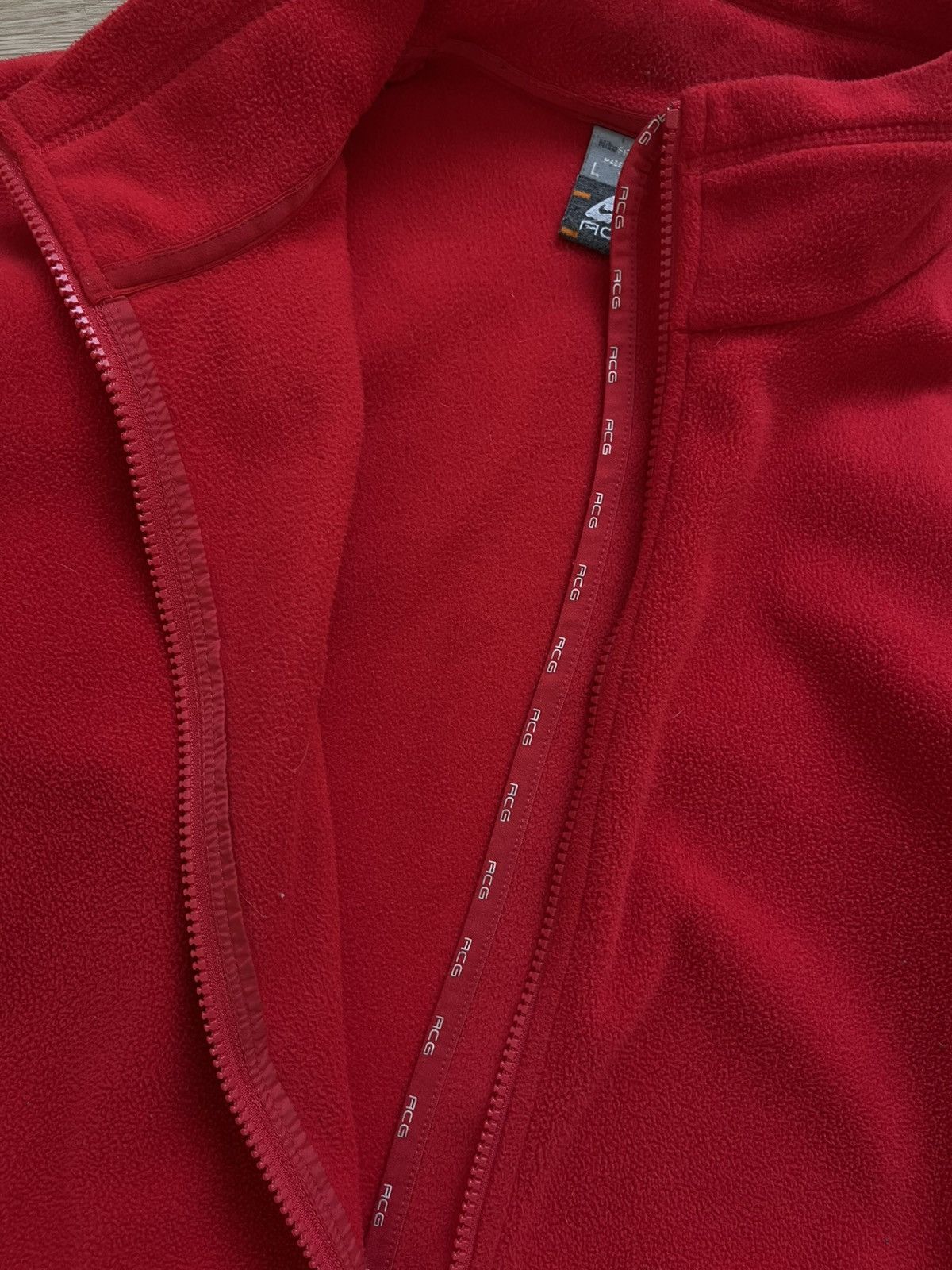 Nike × Nike ACG × Vintage Vintage Womens Nike ACG Therma Fleece Full Zip Up Size L / US 10 / IT 46 - 2 Thumbnail