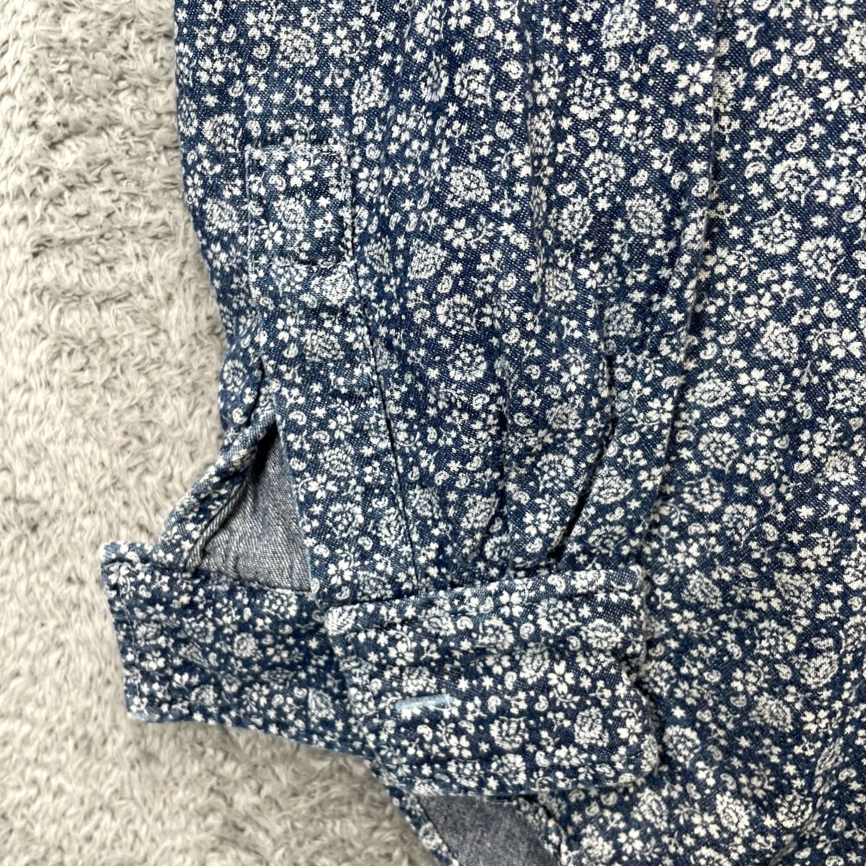 Steven Alan VINTAGE Steven Alan Shirt Mens Small Blue Ditsy Floral Print Rounded Hem Button Down Size US S / EU 44-46 / 1 - 7 Thumbnail