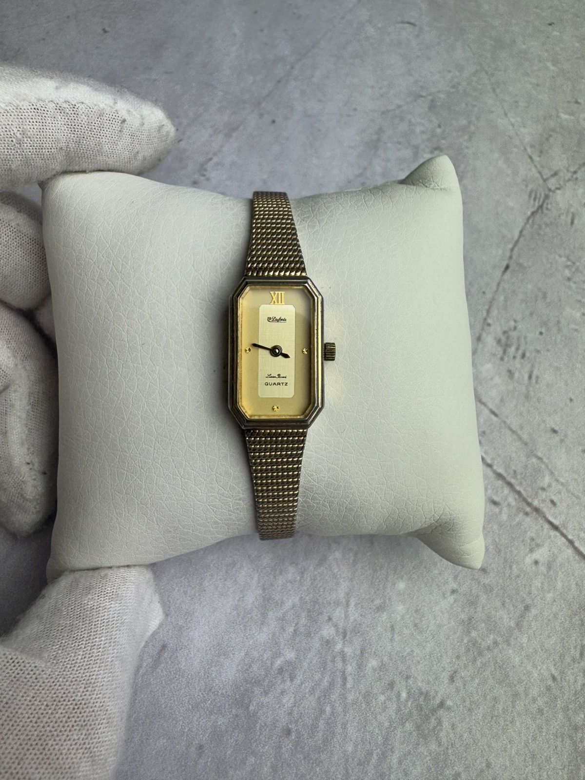 Japanese Brand × Vintage Vintage Futuristic Japanese Style Watch Size ONE SIZE - 1 Thumbnail