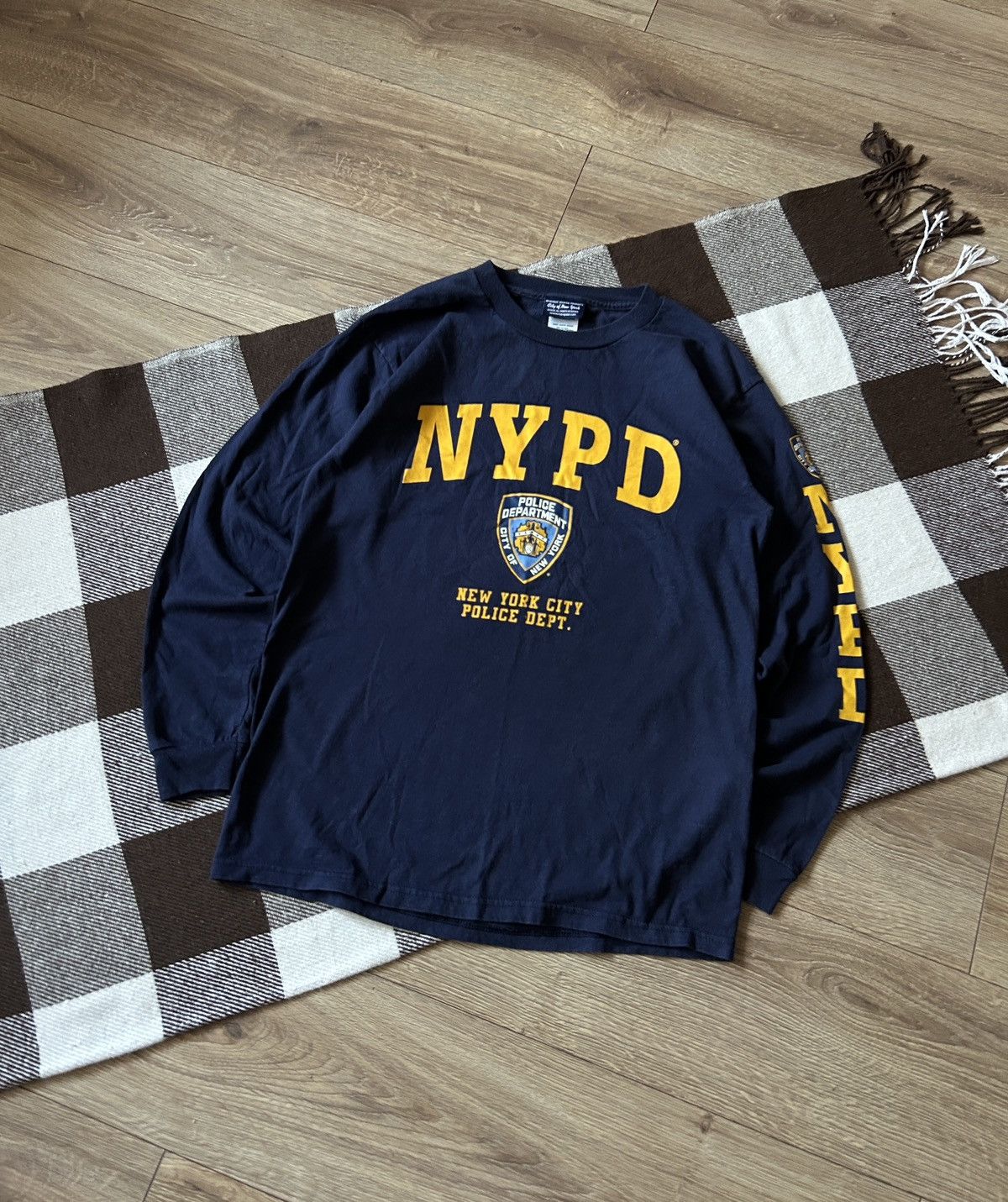 Vintage Vintage NYPD long-sleeved shirt mens 2006 licensed Size US M / EU 48-50 / 2 - 1 Thumbnail