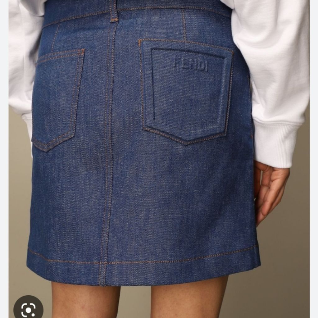 Fendi (AUTHENTIC)Fendi Skirt Size 27" / US 4 / IT 40 - 2 Thumbnail