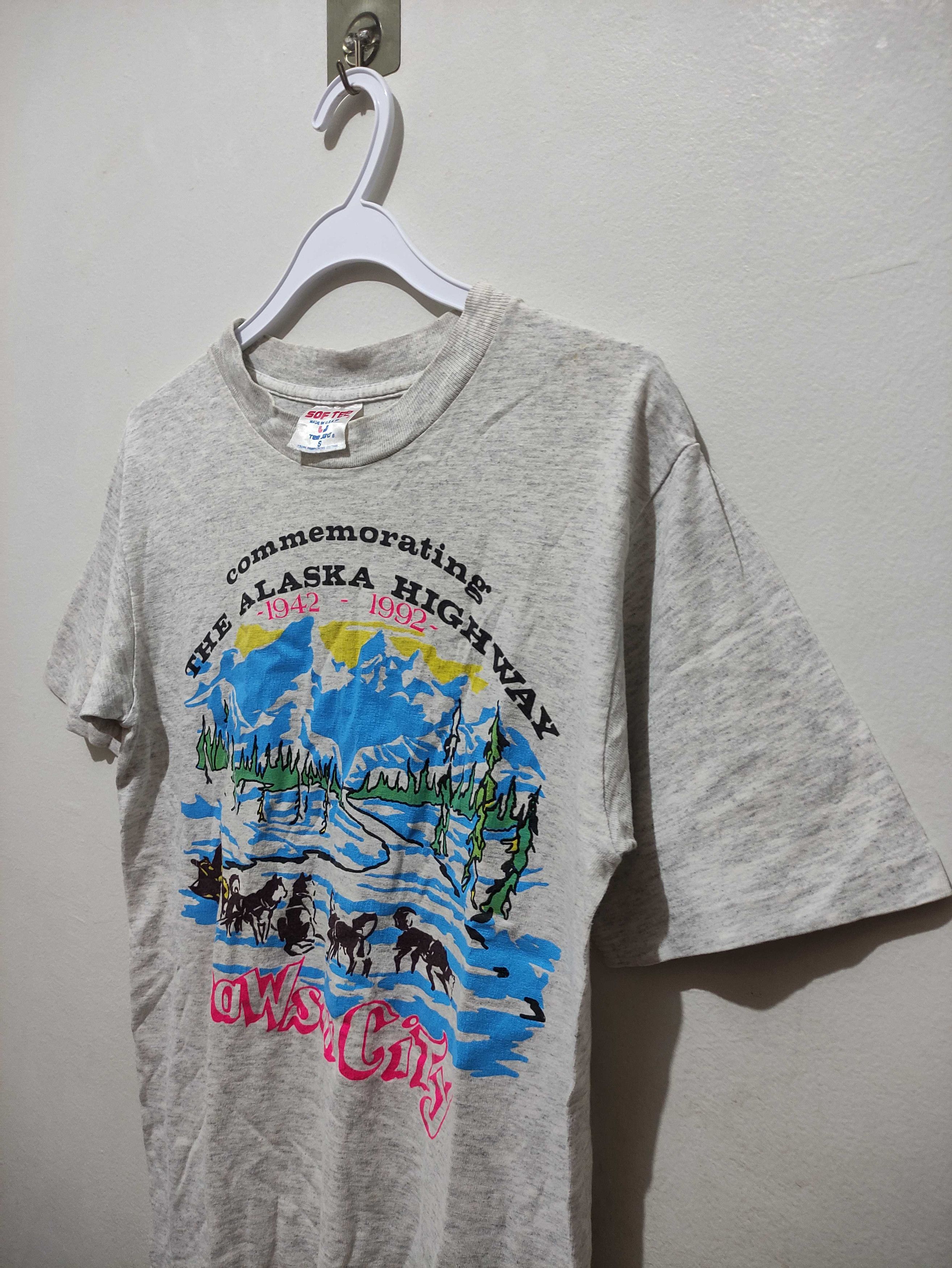Vintage Vintage Alaska Highway 50th Anniversary T-Shirt Soft Tee Size US S / EU 44-46 / 1 - 7 Thumbnail