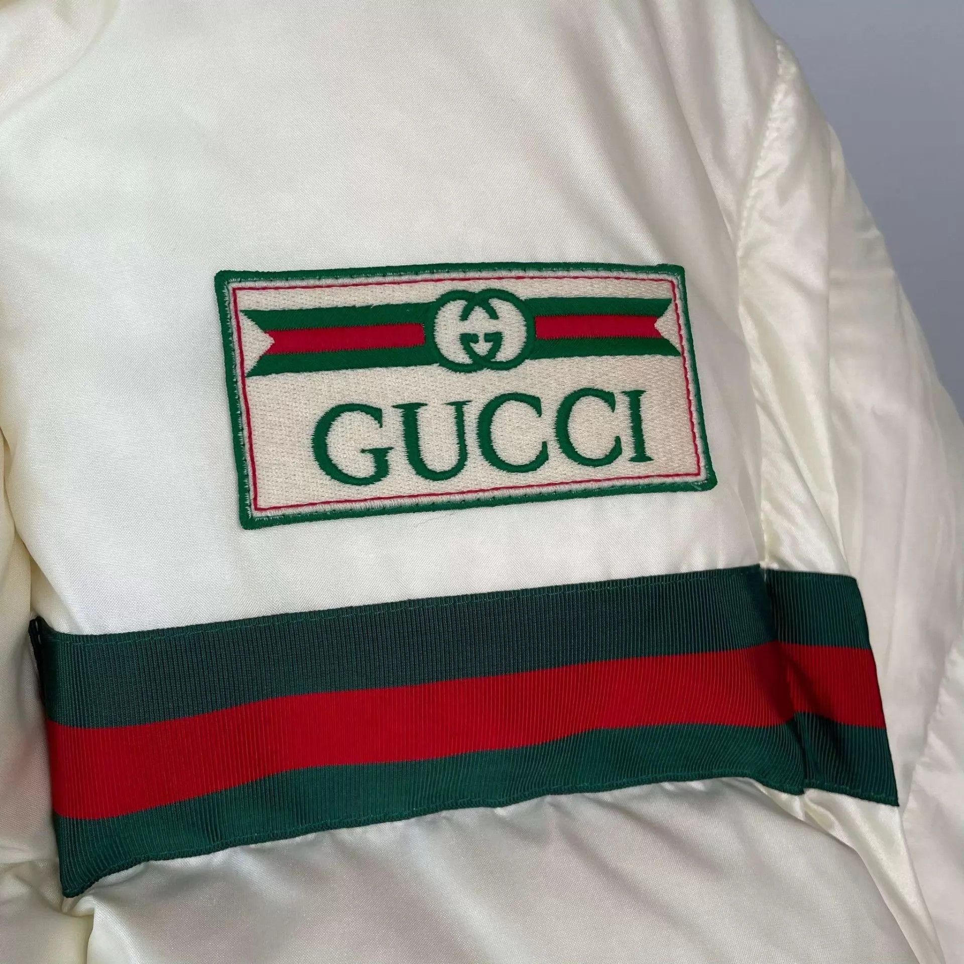 Gucci Gucci color blocked puffer jacket size 42 Size M / US 6-8 / IT 42-44 - 4 Thumbnail
