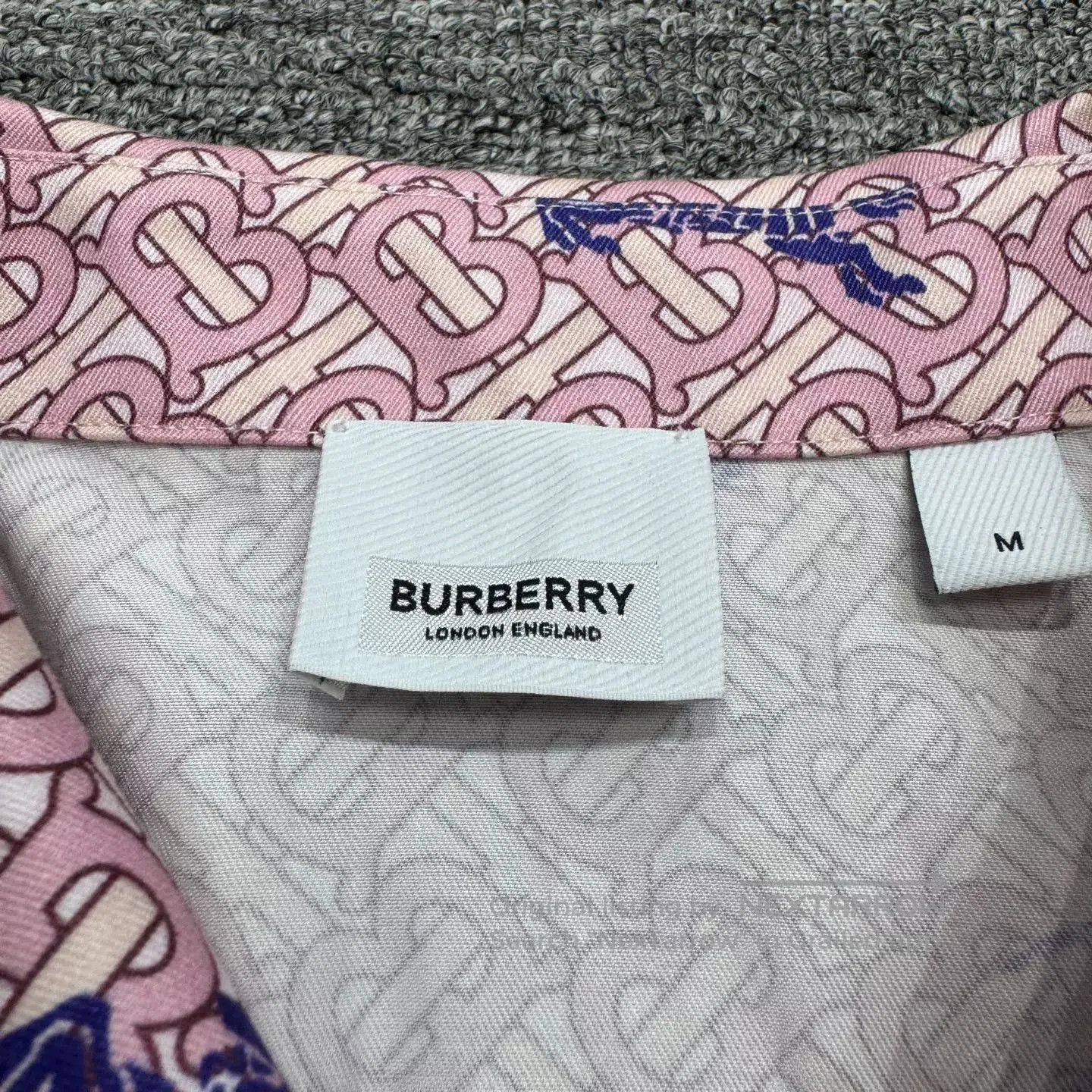 Burberry Burberry Horse Pattern Short Sleeve. Size US M / EU 48-50 / 2 - 2 Thumbnail